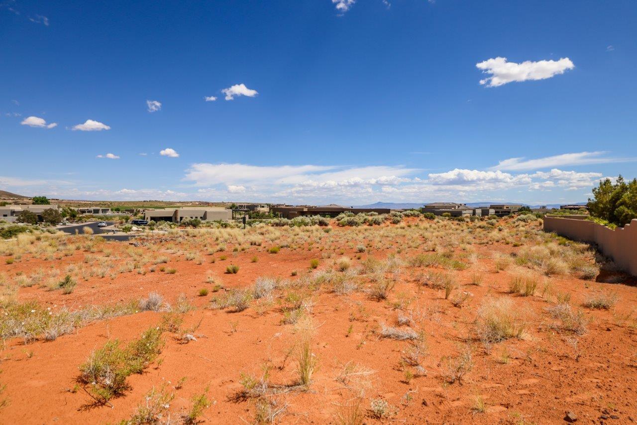 LEDGES OF SG ST GEORGE - Land