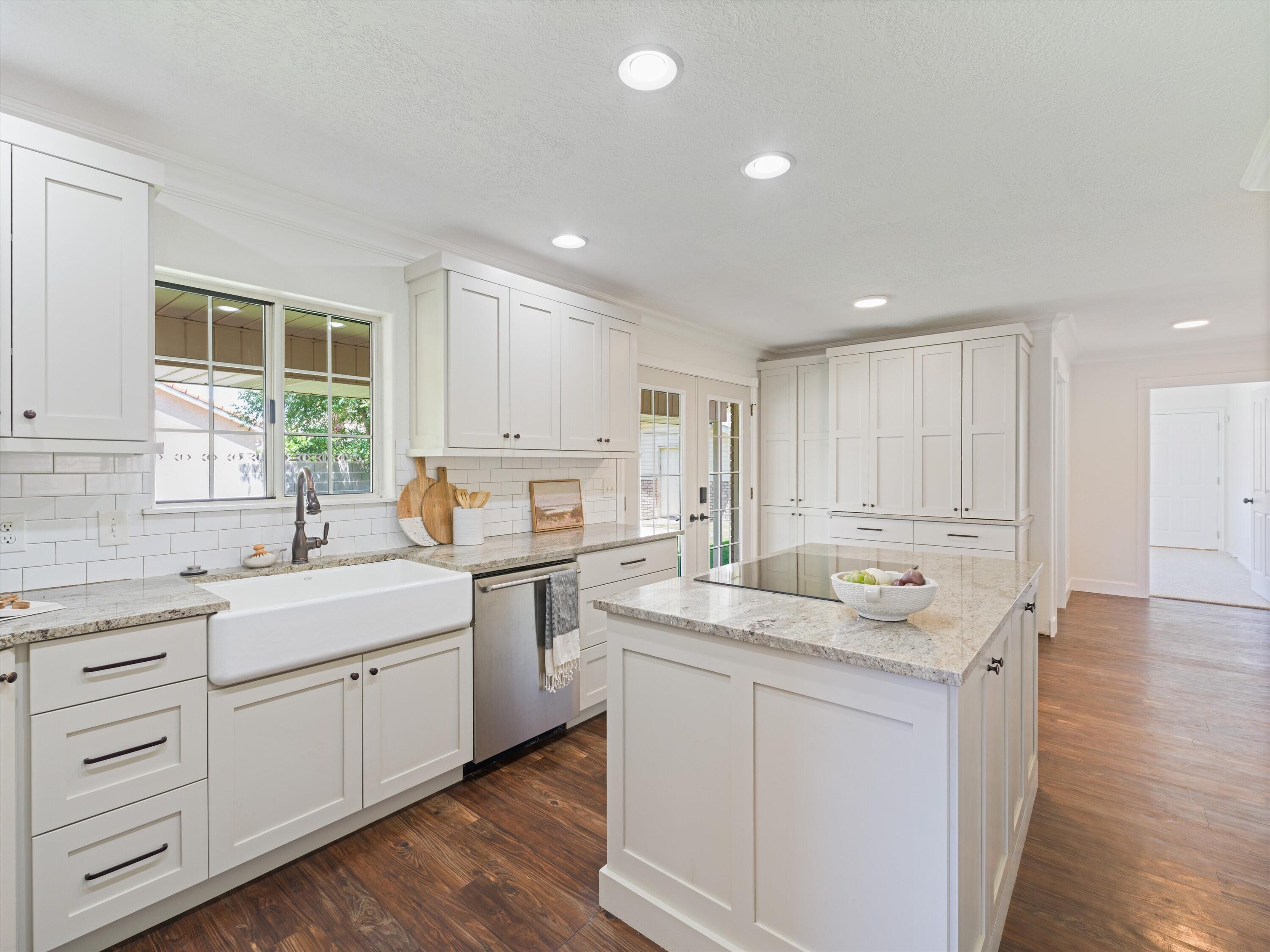 SANTA CLARA HEIGHTS - Residential