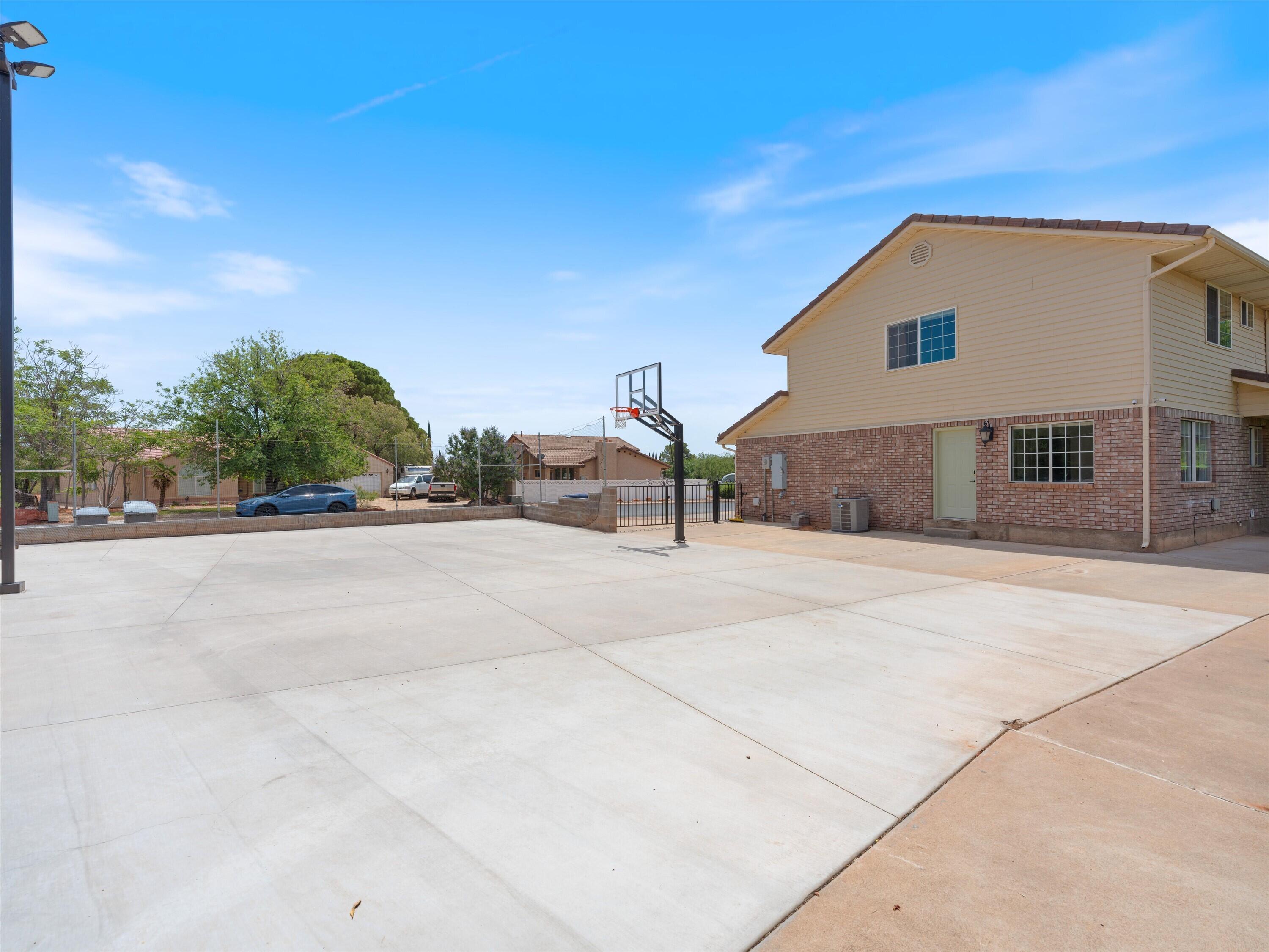 SANTA CLARA HEIGHTS - Residential
