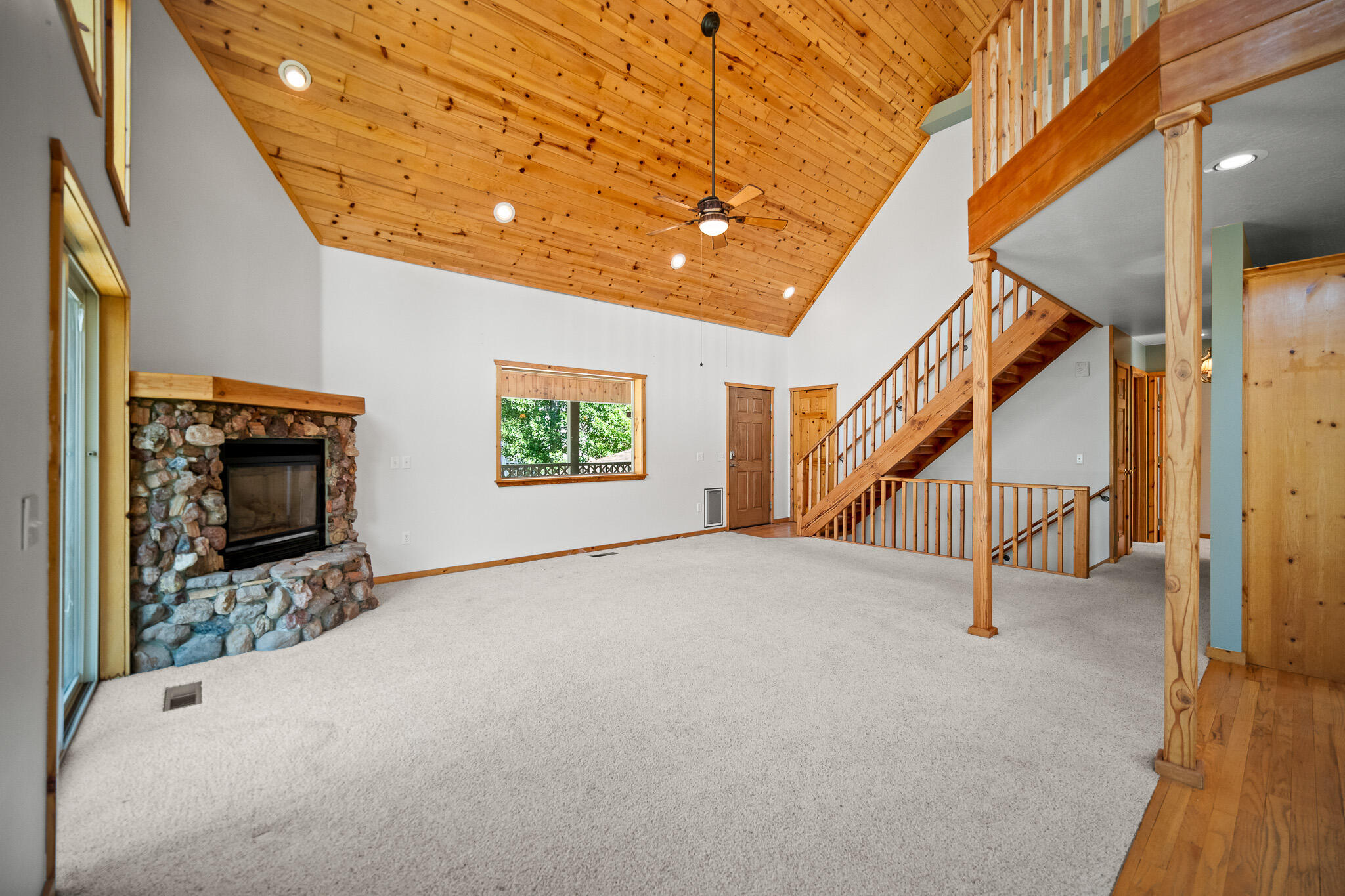 PINESTEAD - Residential