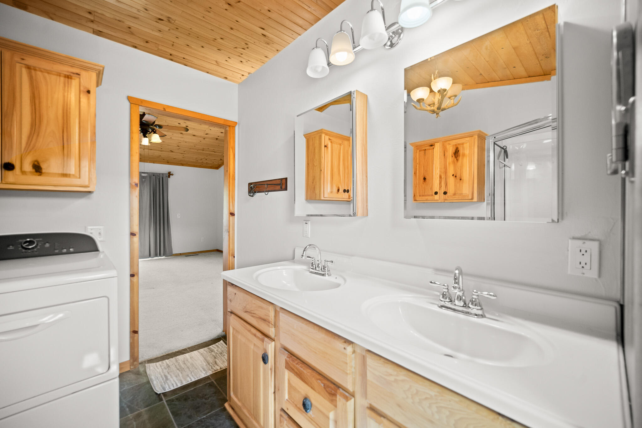 PINESTEAD - Residential