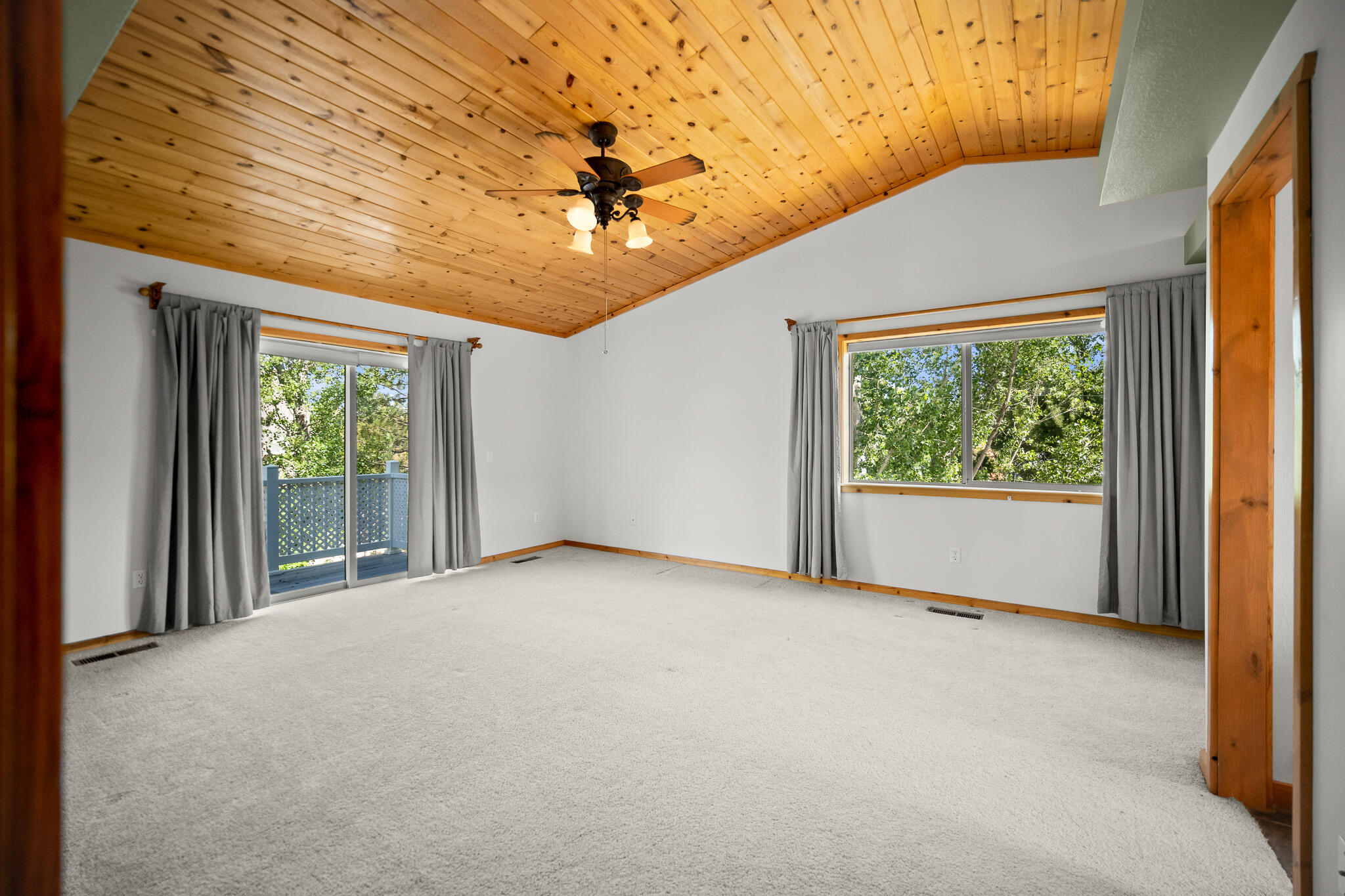 PINESTEAD - Residential