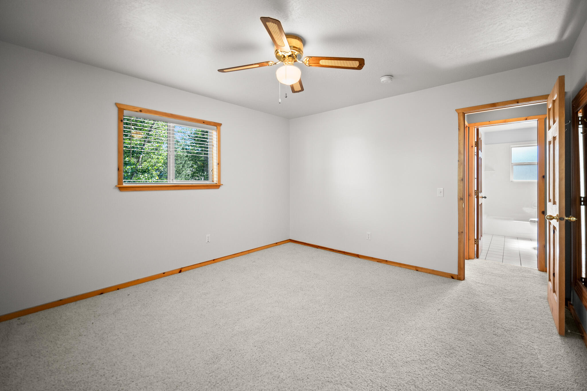 PINESTEAD - Residential