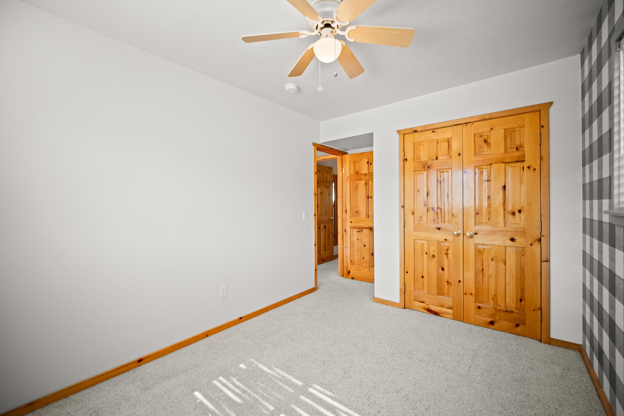 PINESTEAD - Residential