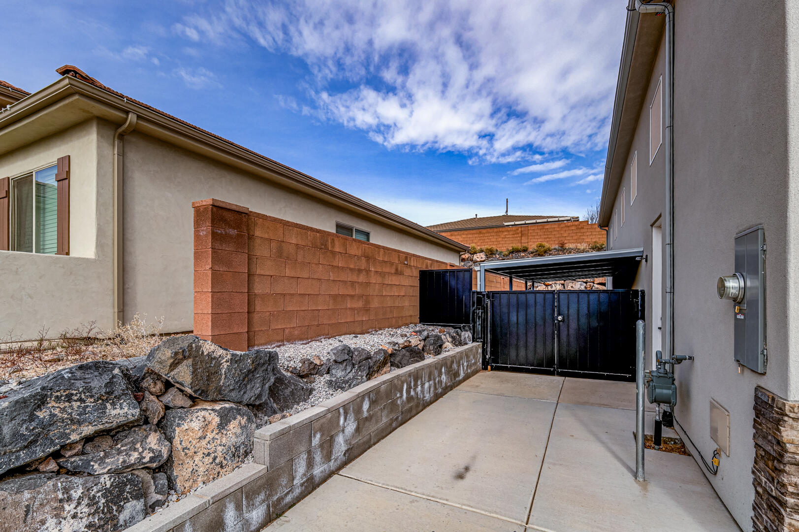FIREROCK - Residential