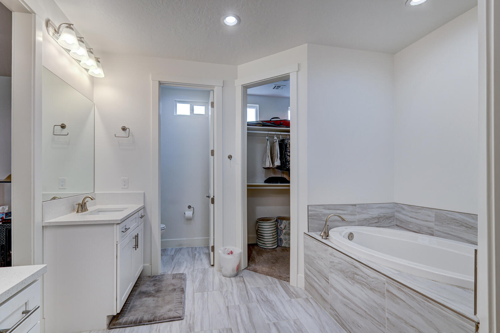 FIREROCK - Residential