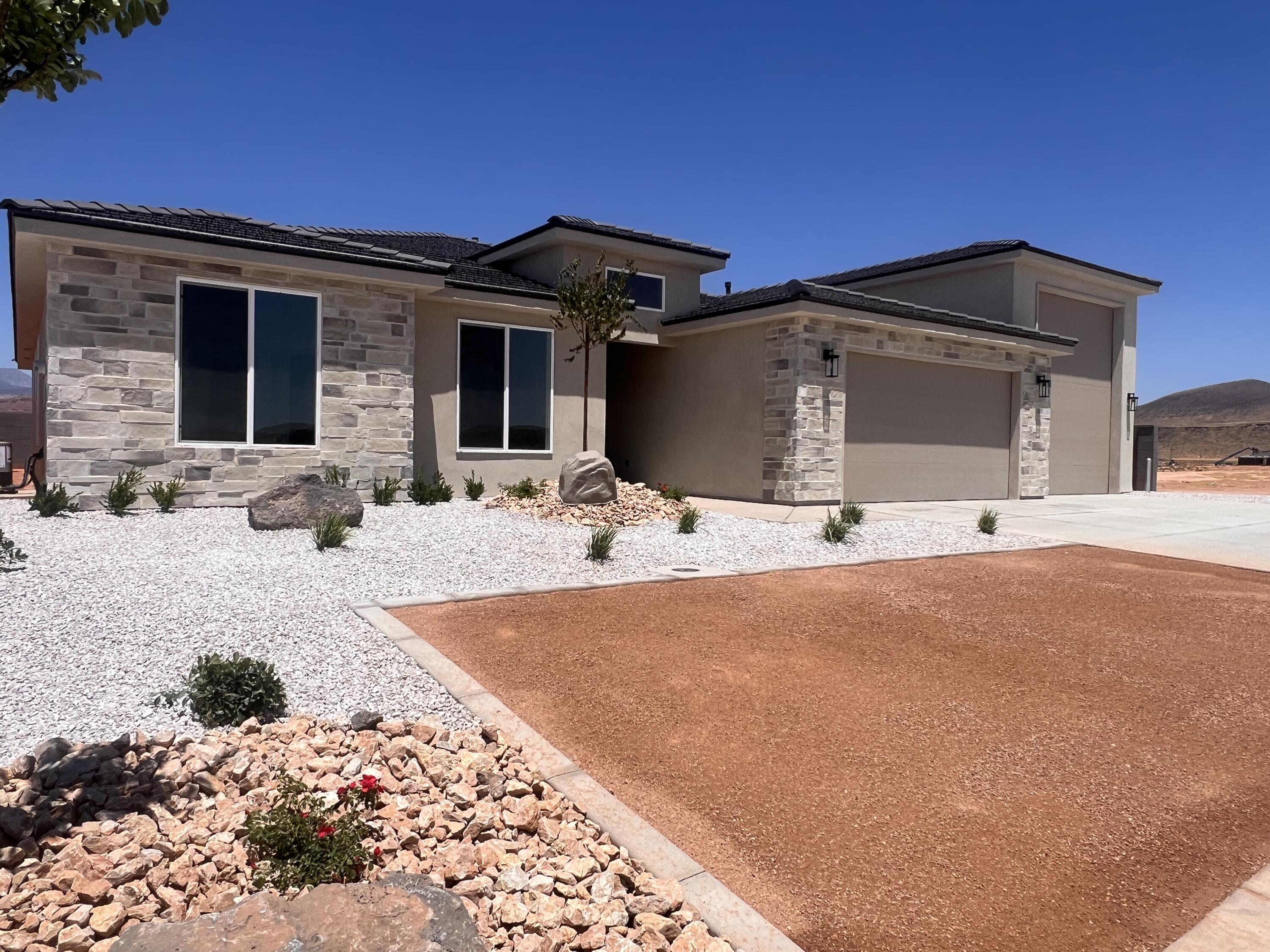 RED SLATE ESTATES - Residential