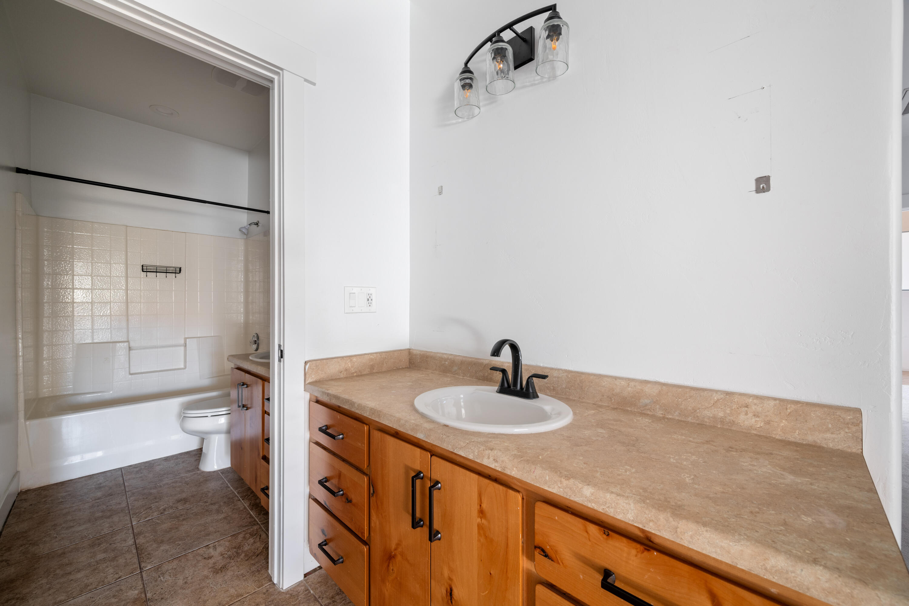 SHORT CREEK - Residential