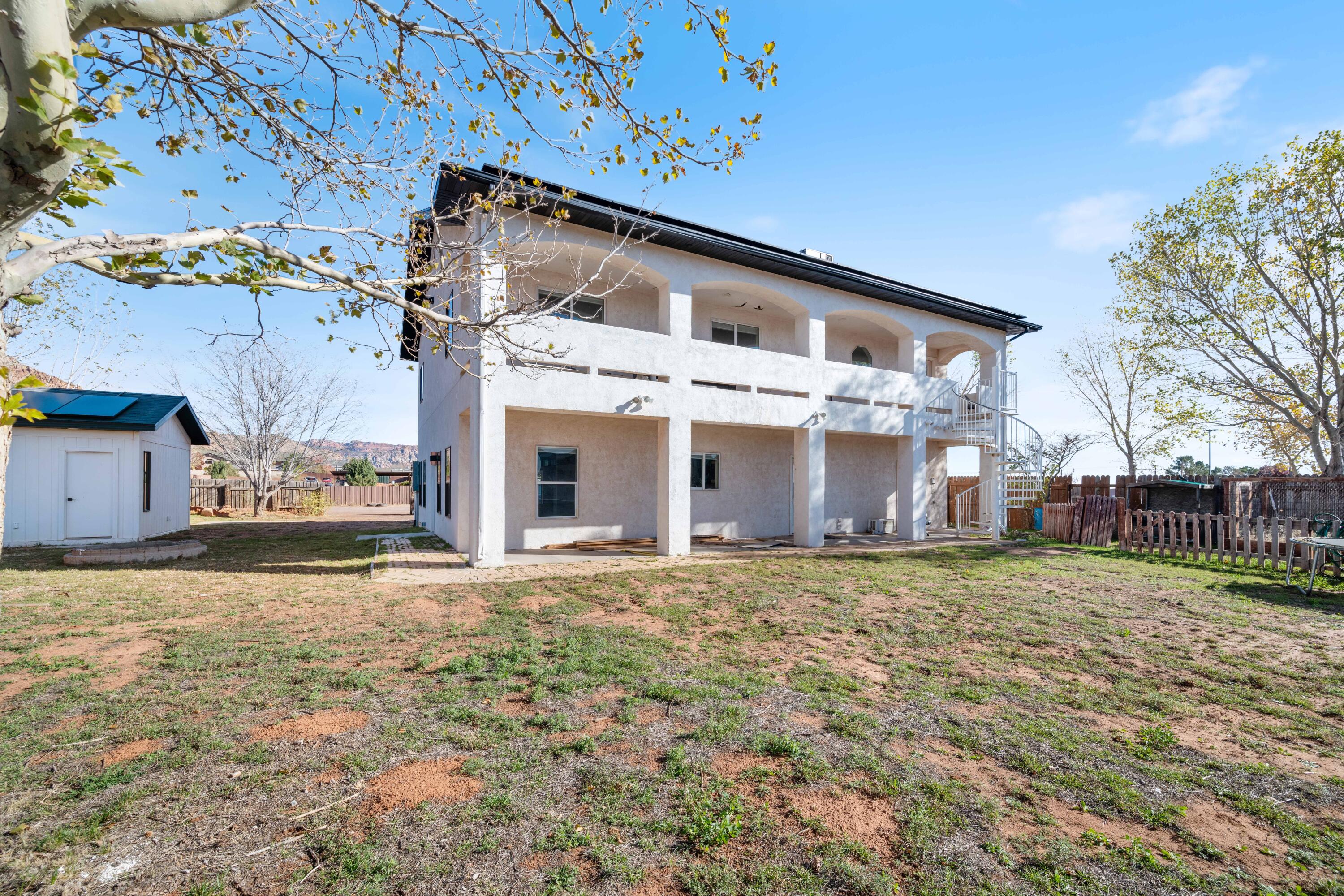 SHORT CREEK - Residential