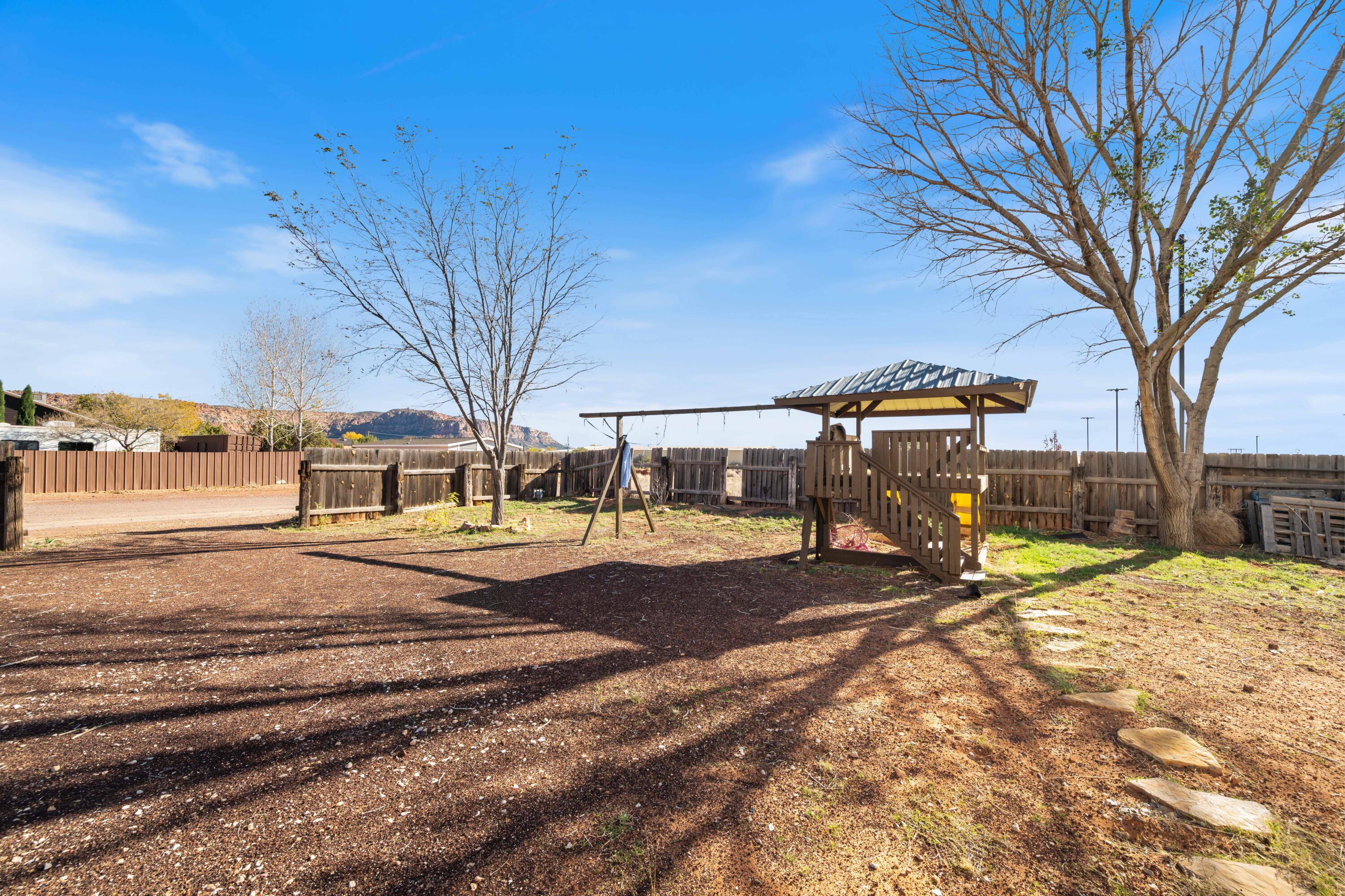 SHORT CREEK - Residential