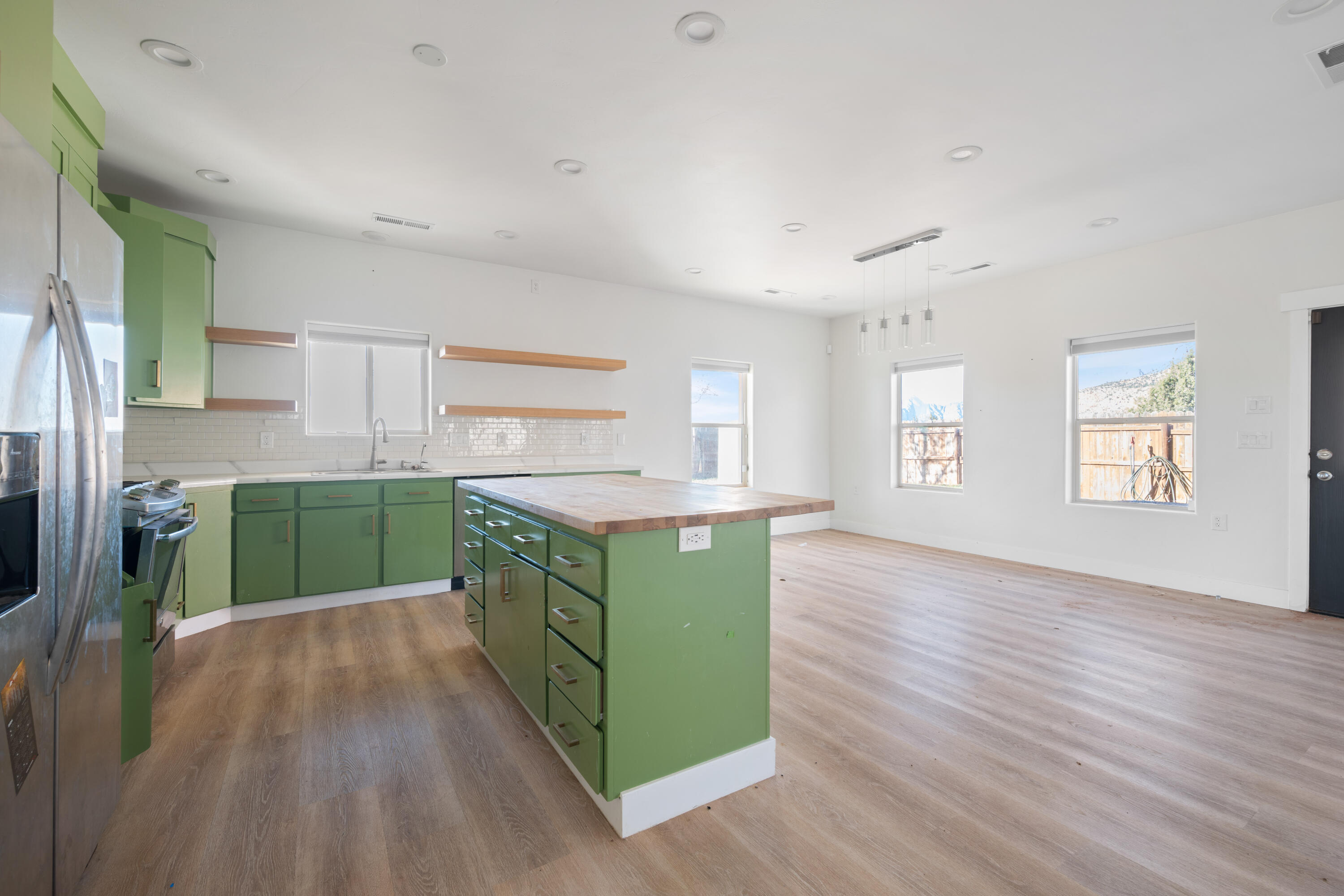 SHORT CREEK - Residential