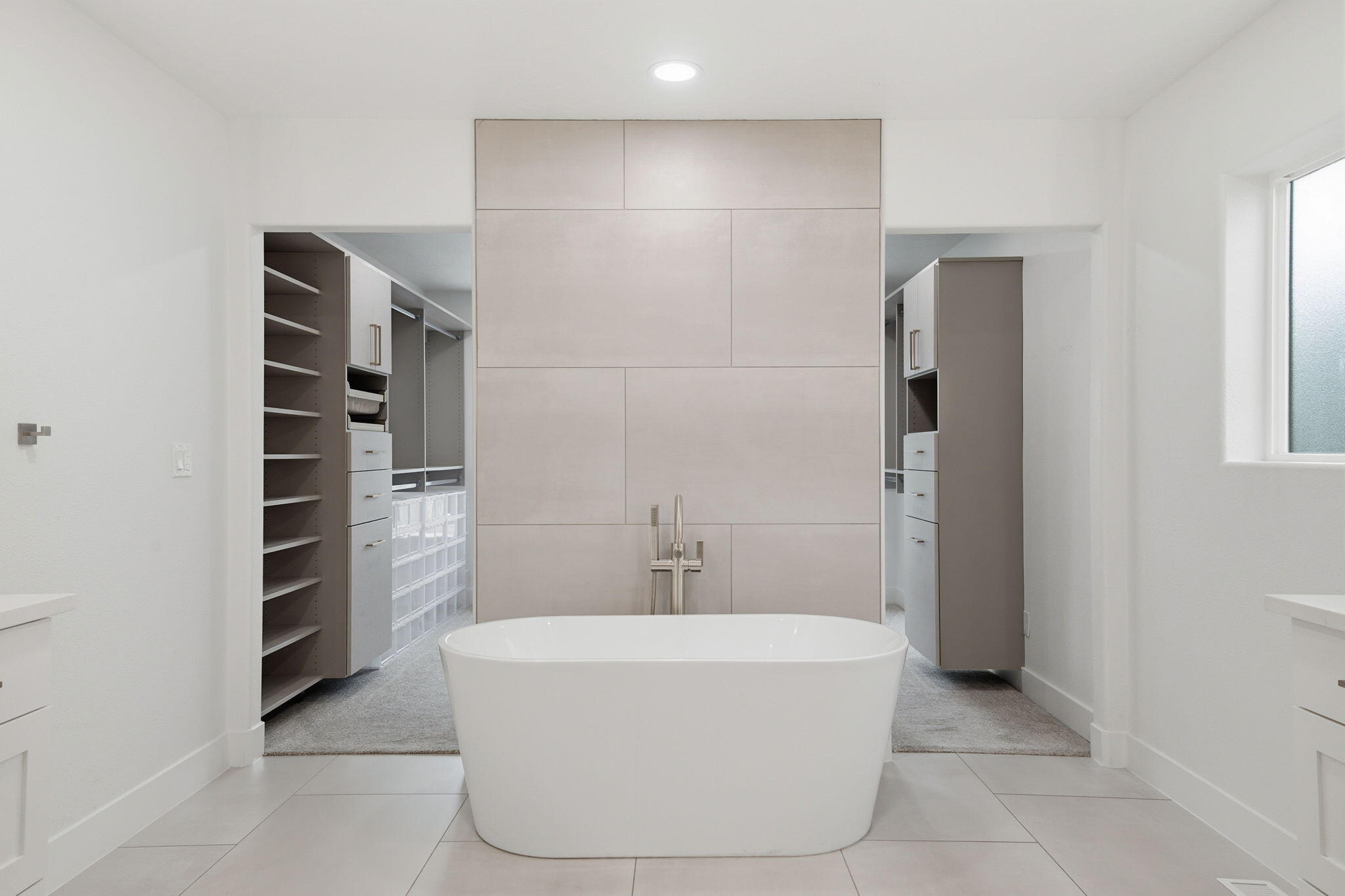ST JAMES PLACE - Residential