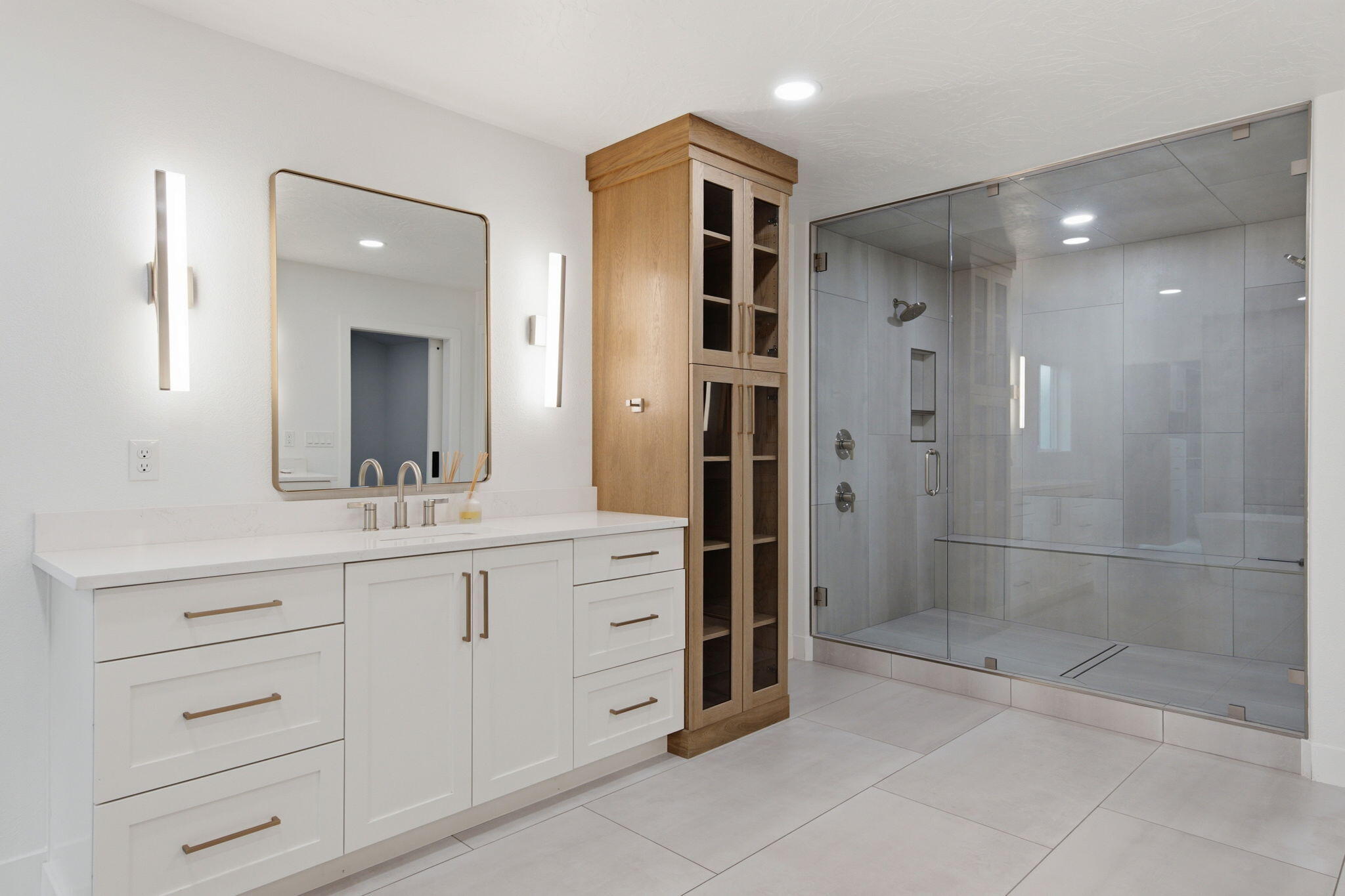 ST JAMES PLACE - Residential