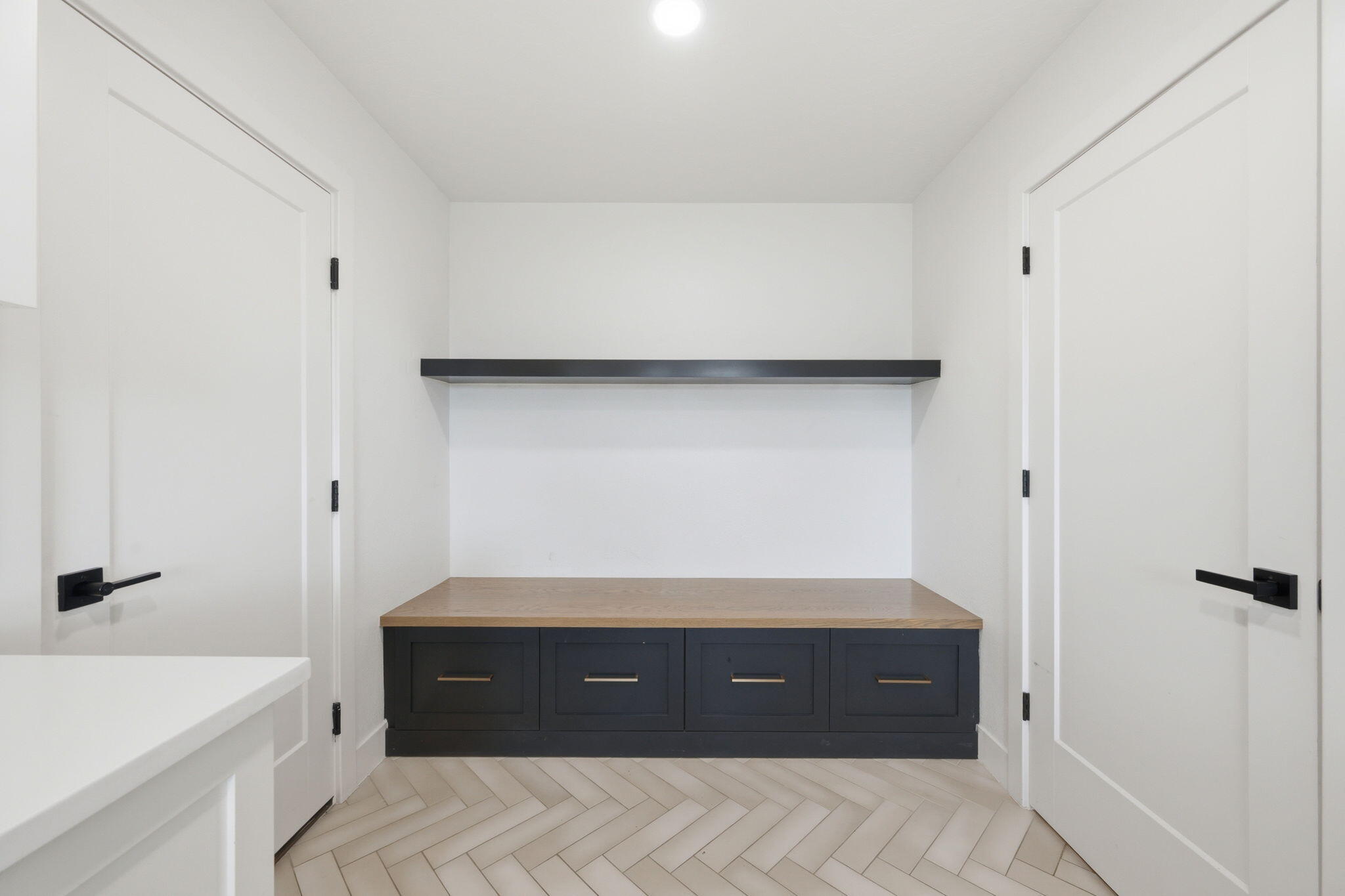 ST JAMES PLACE - Residential