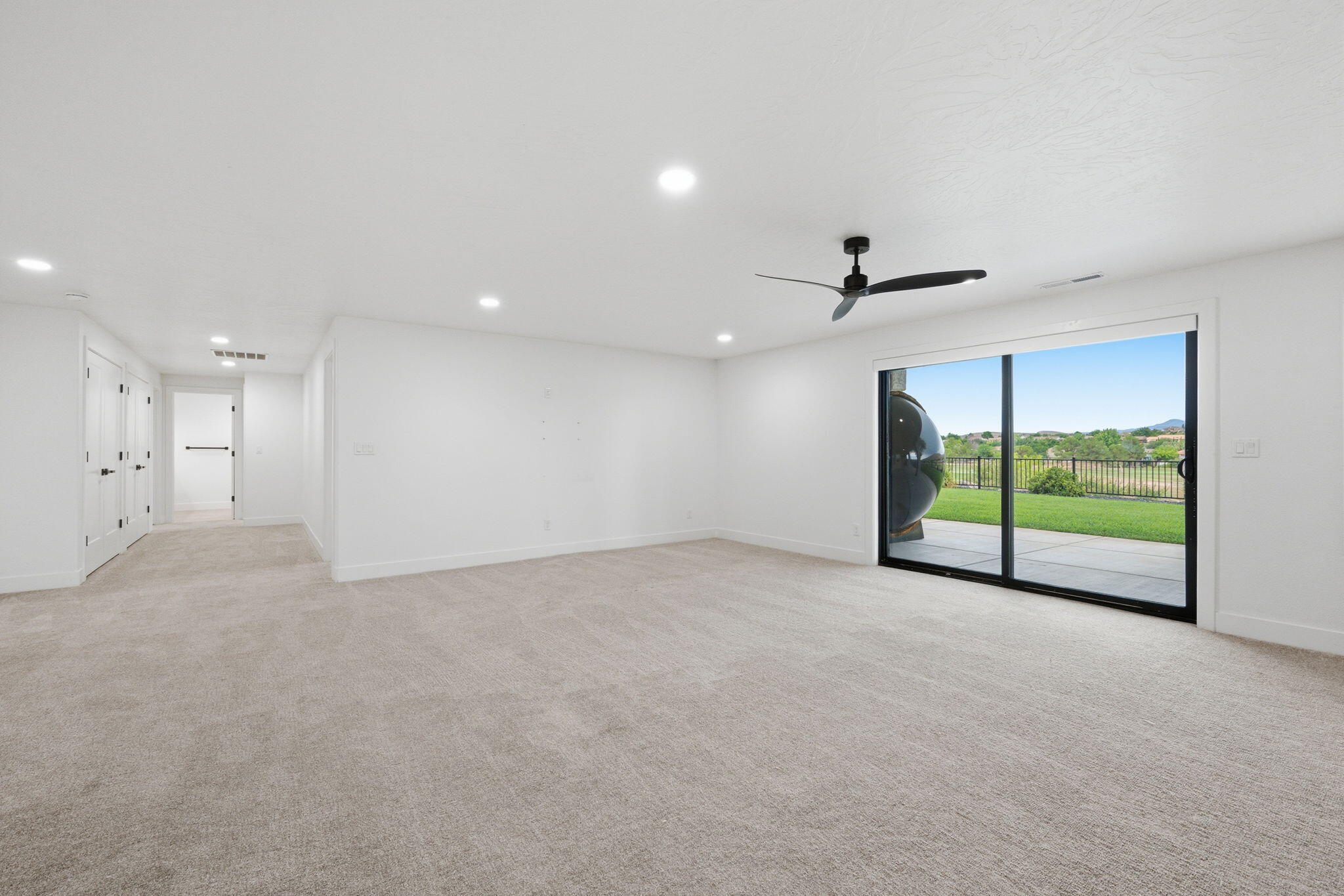 ST JAMES PLACE - Residential