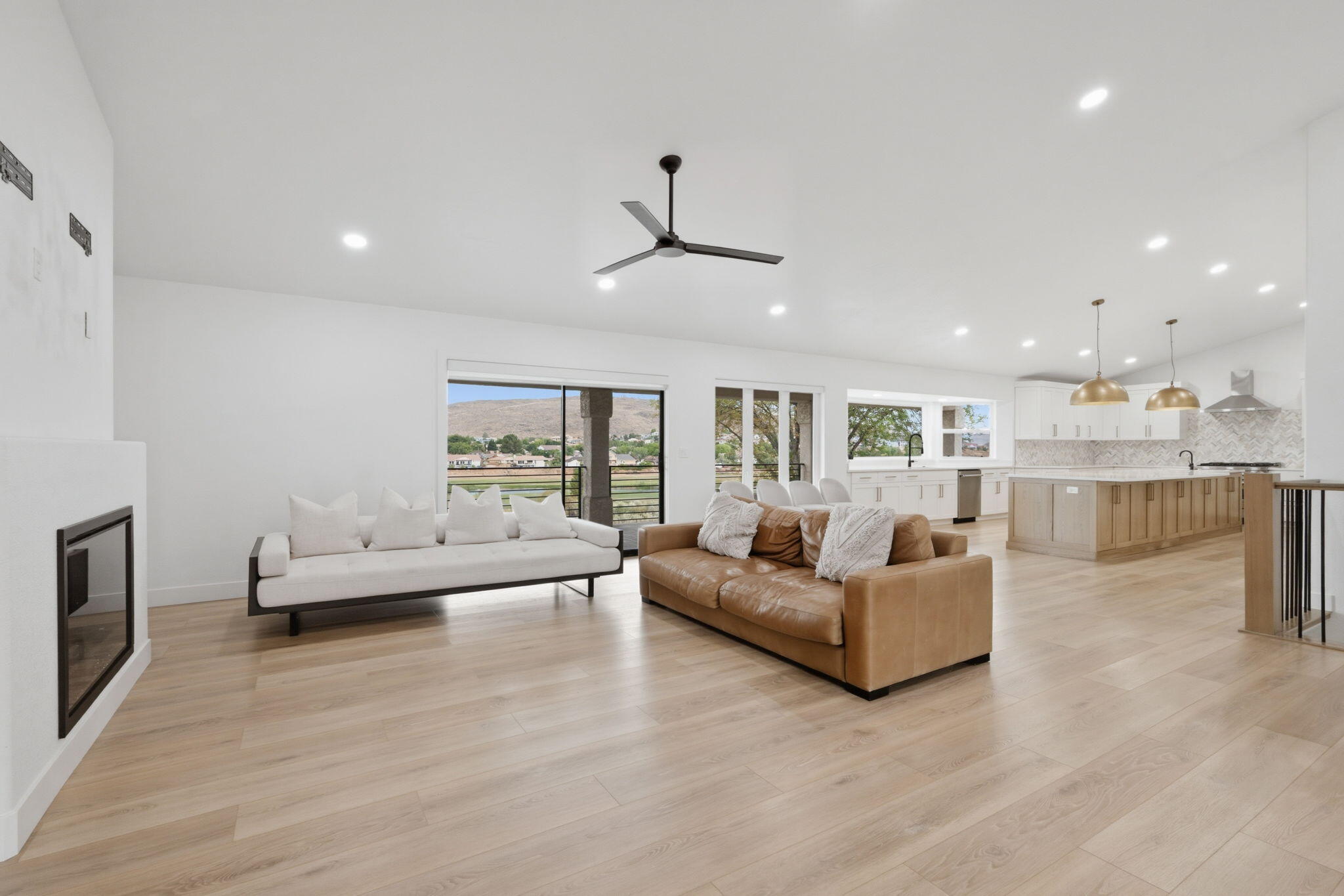 ST JAMES PLACE - Residential