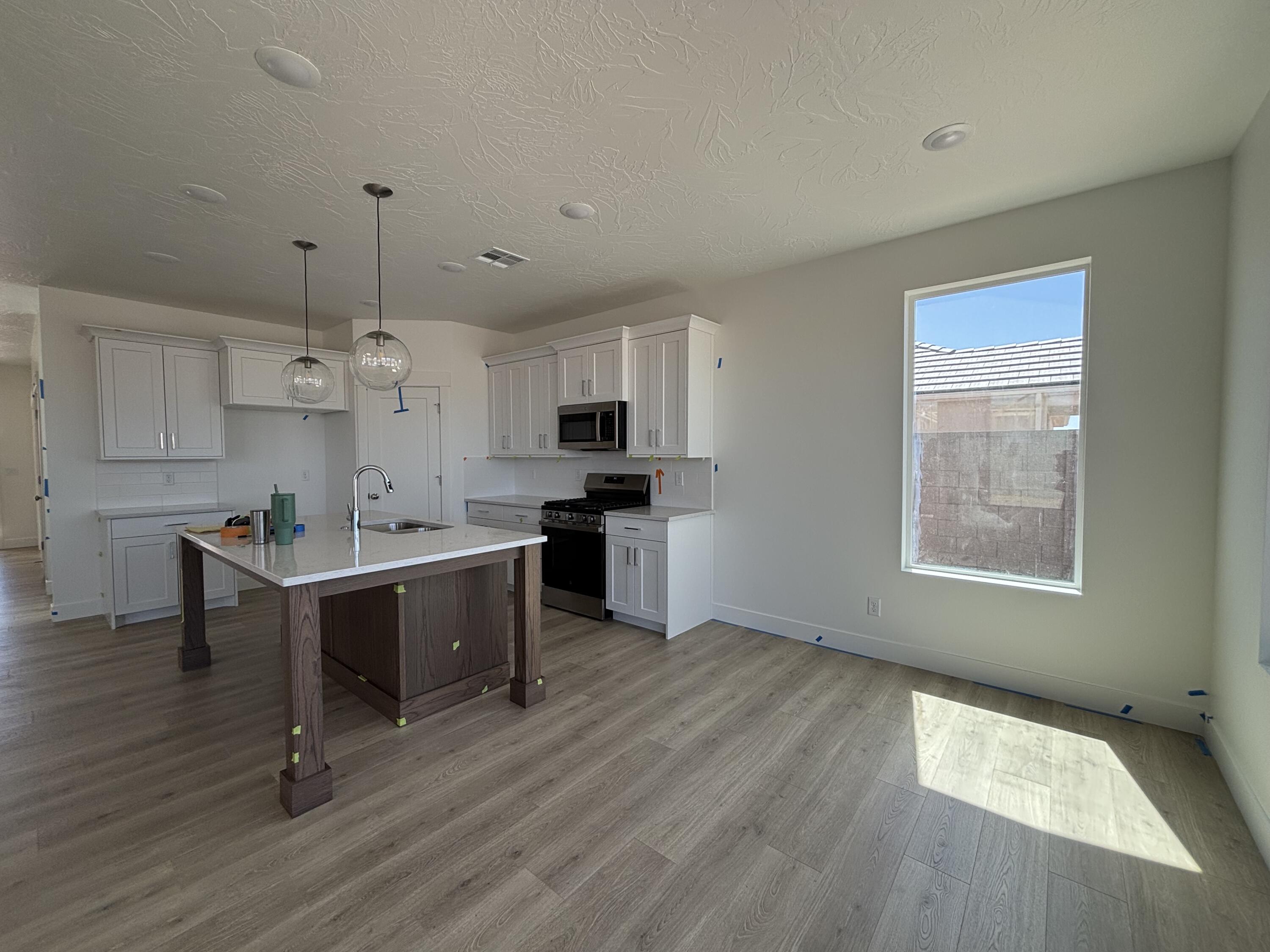 LEGACY AT SAND HOLLOW - Residential