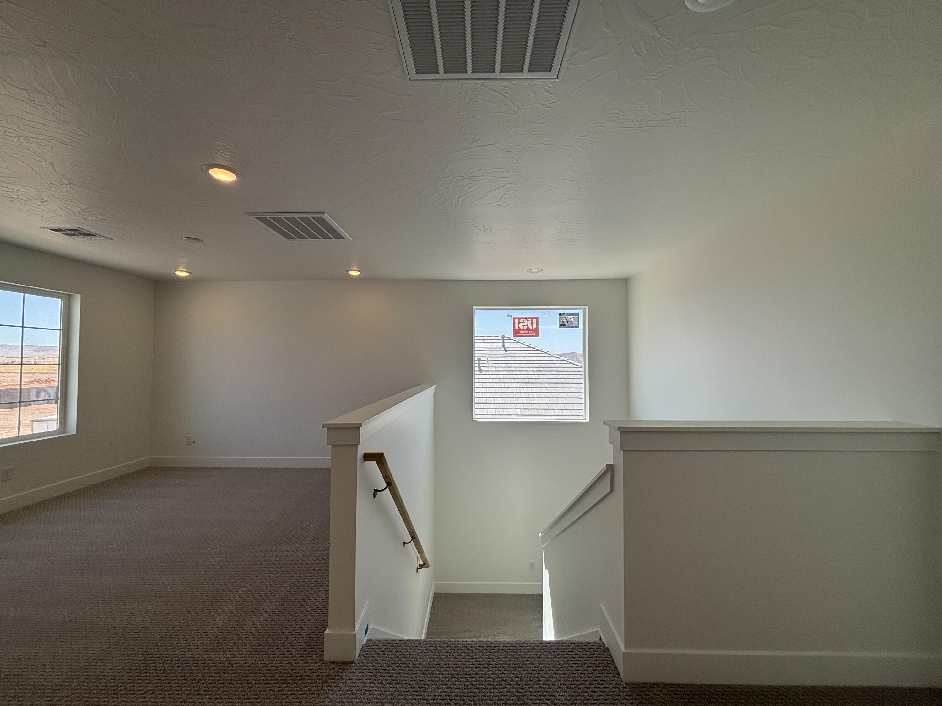 LEGACY AT SAND HOLLOW - Residential