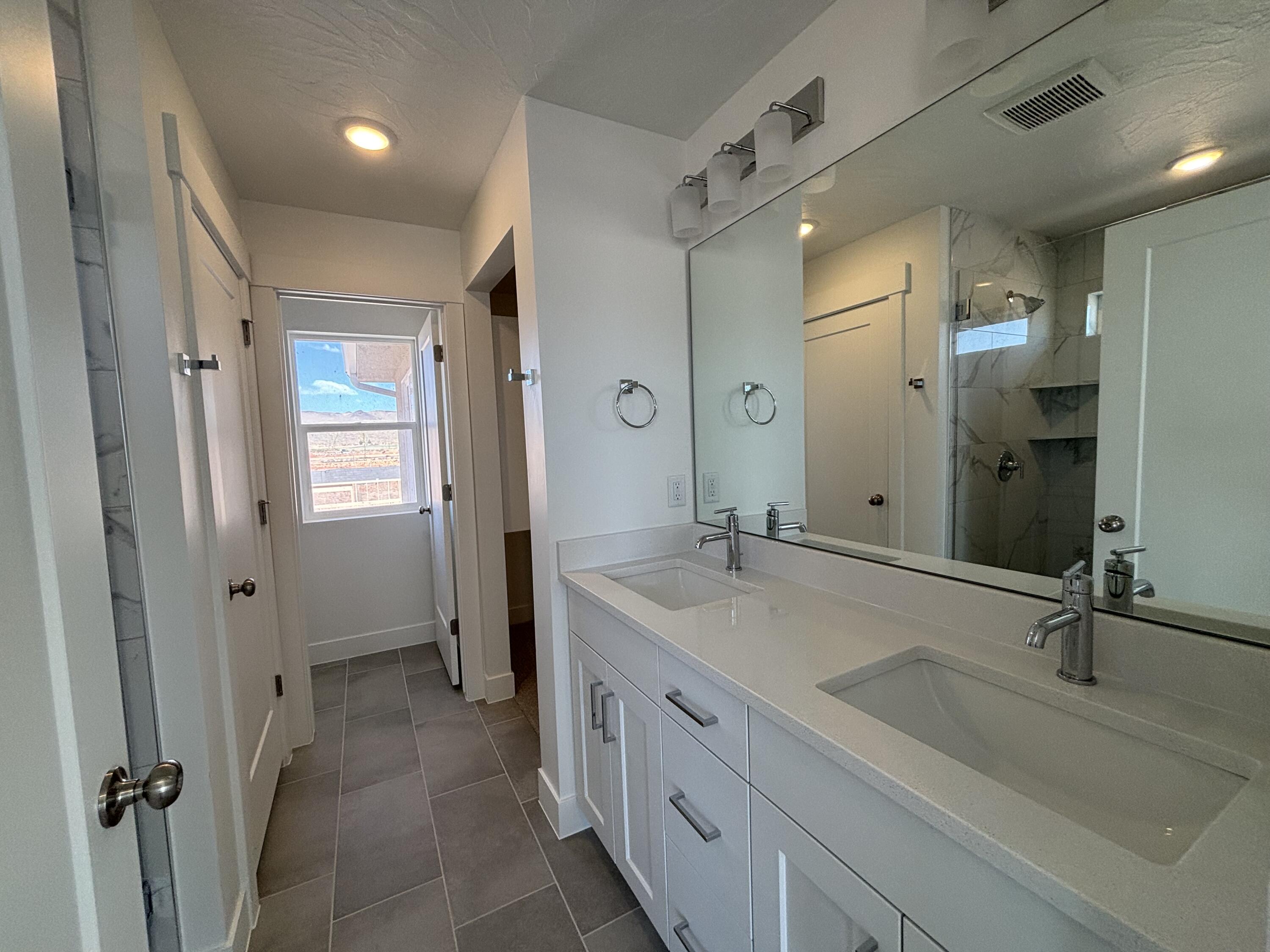 LEGACY AT SAND HOLLOW - Residential