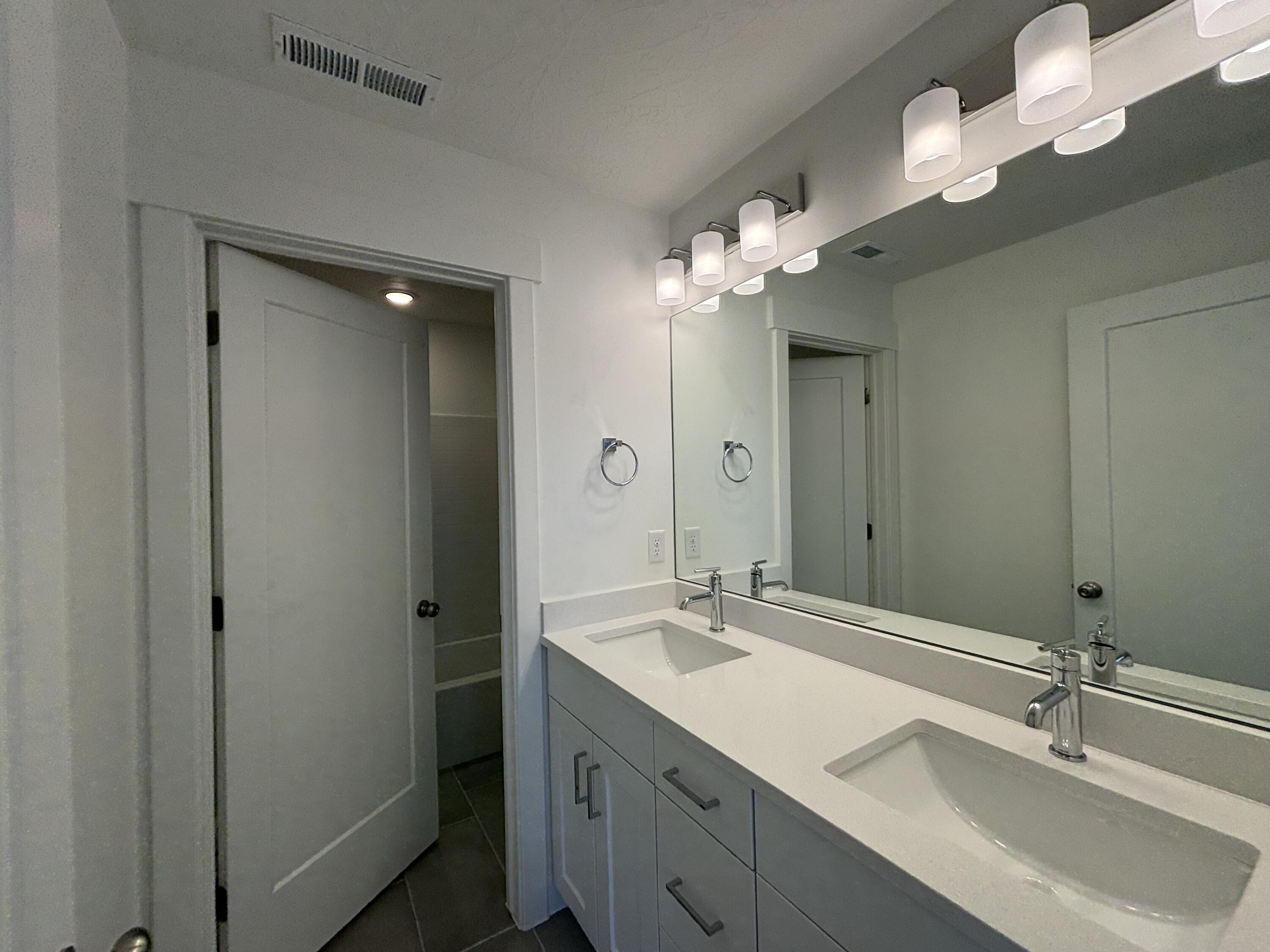 LEGACY AT SAND HOLLOW - Residential