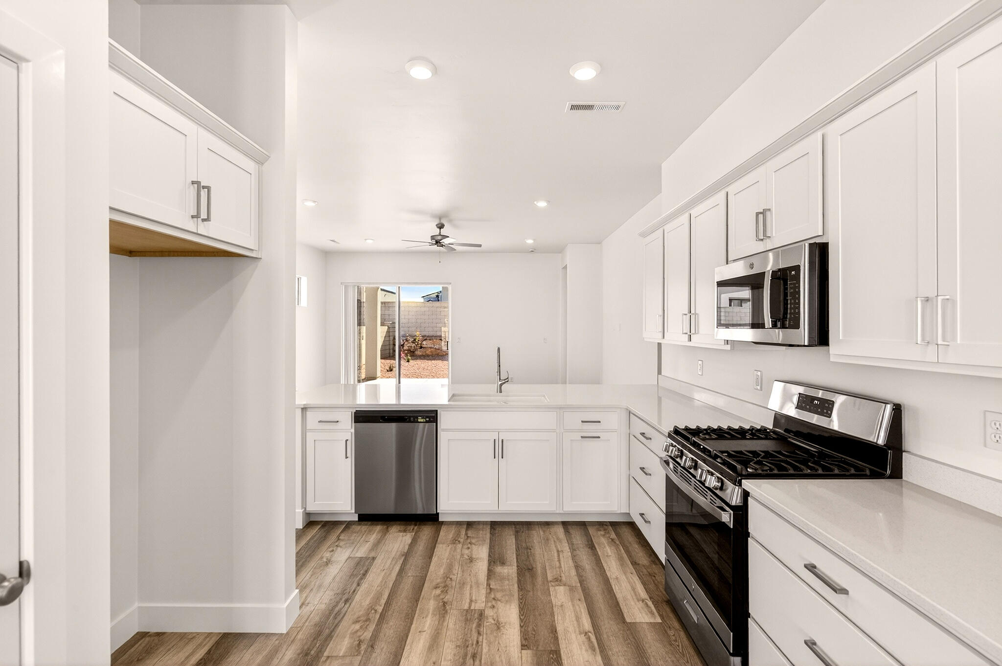 DESERT COLOR SAGE HAVEN - Residential