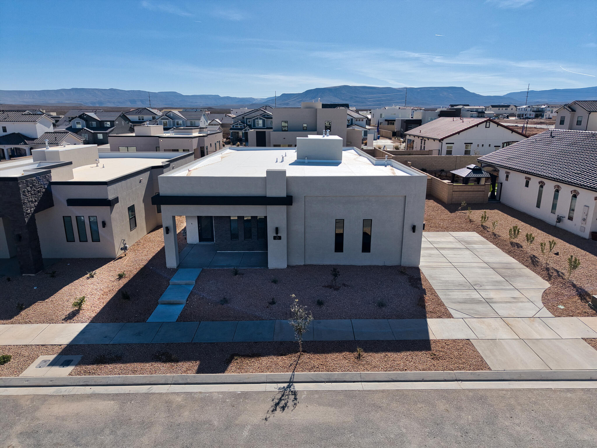 DESERT COLOR SAGE HAVEN - Residential