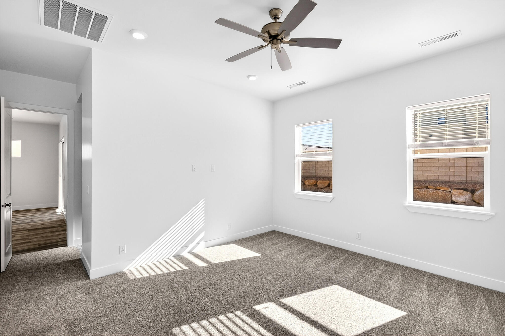 DESERT COLOR SAGE HAVEN - Residential