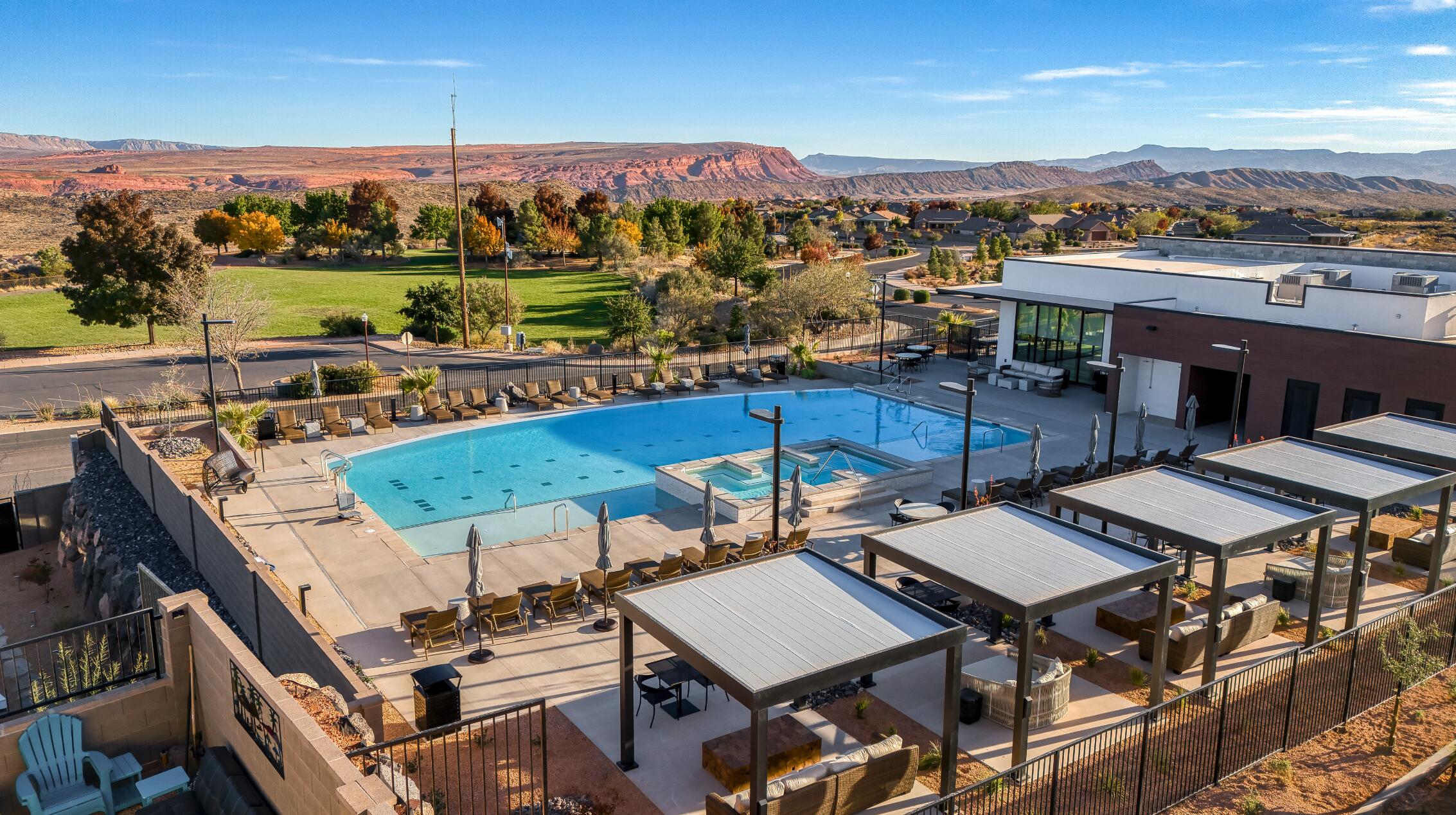 SOLIS AT CORAL CANYON - Residential