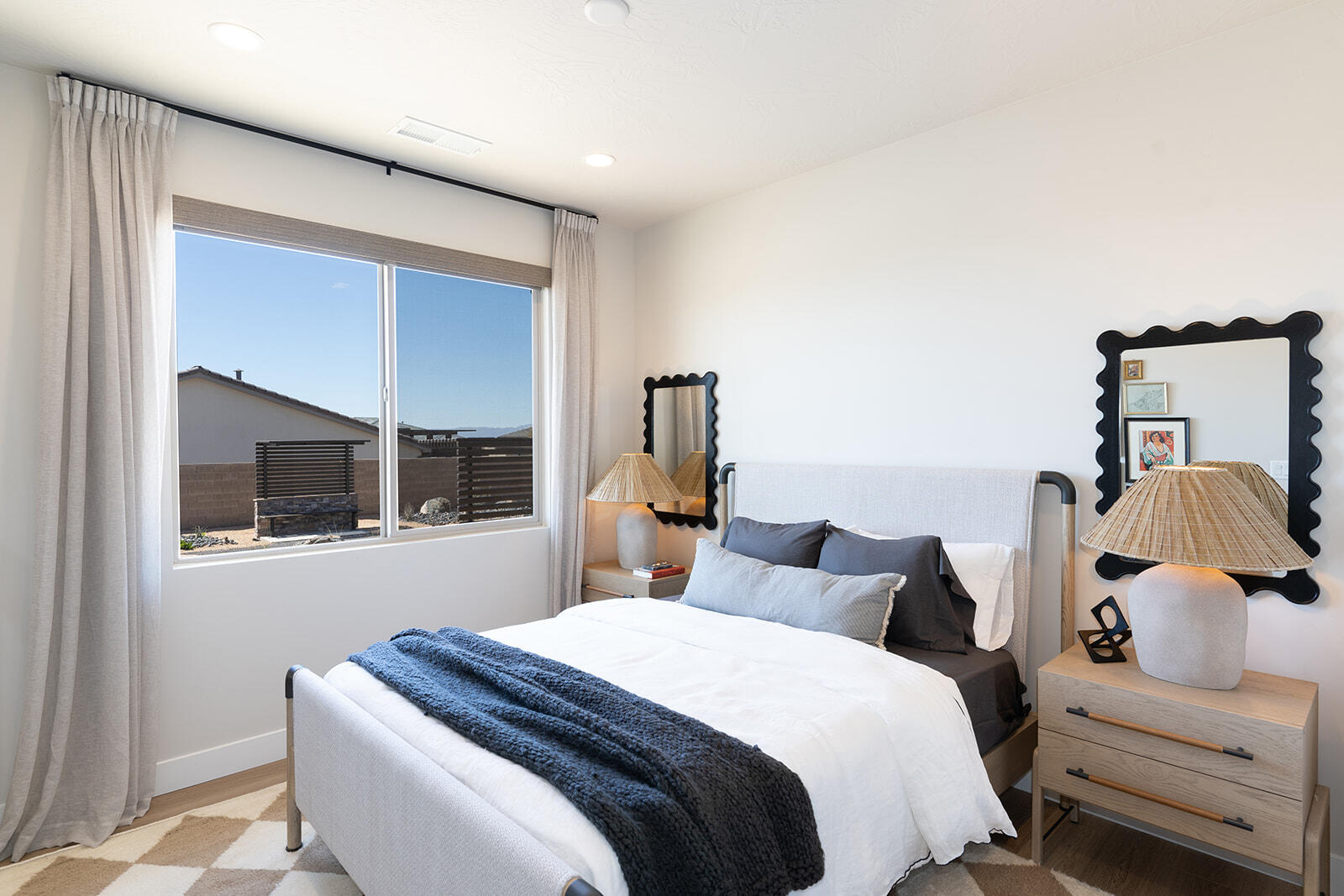 SOLIS AT CORAL CANYON - Residential