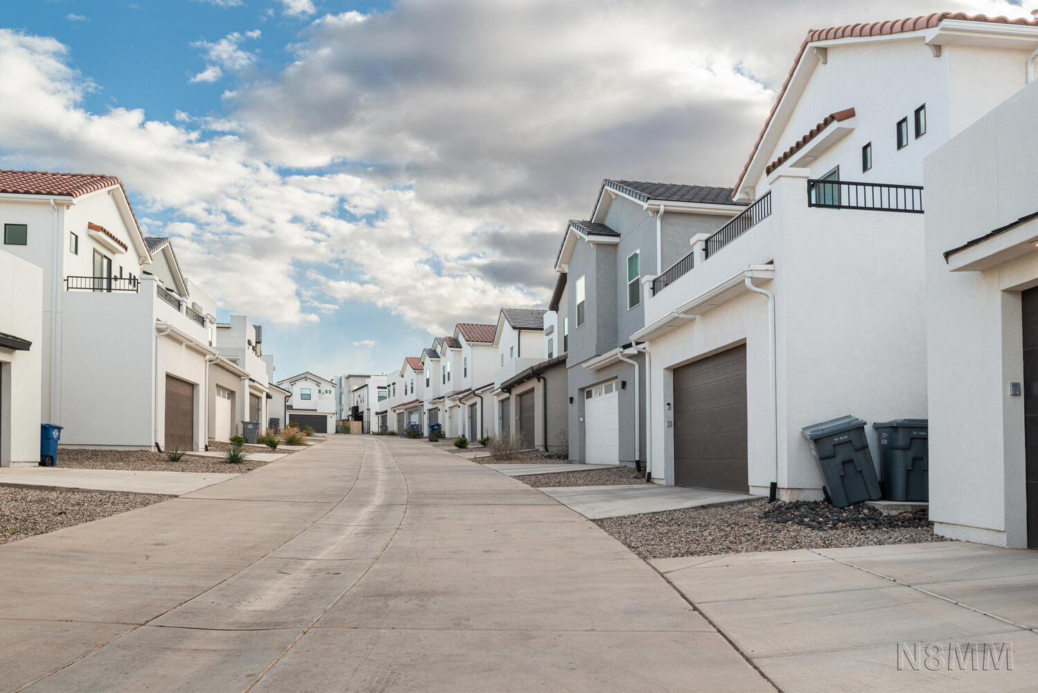 DESERT COLOR AUBURN HILLS - Residential