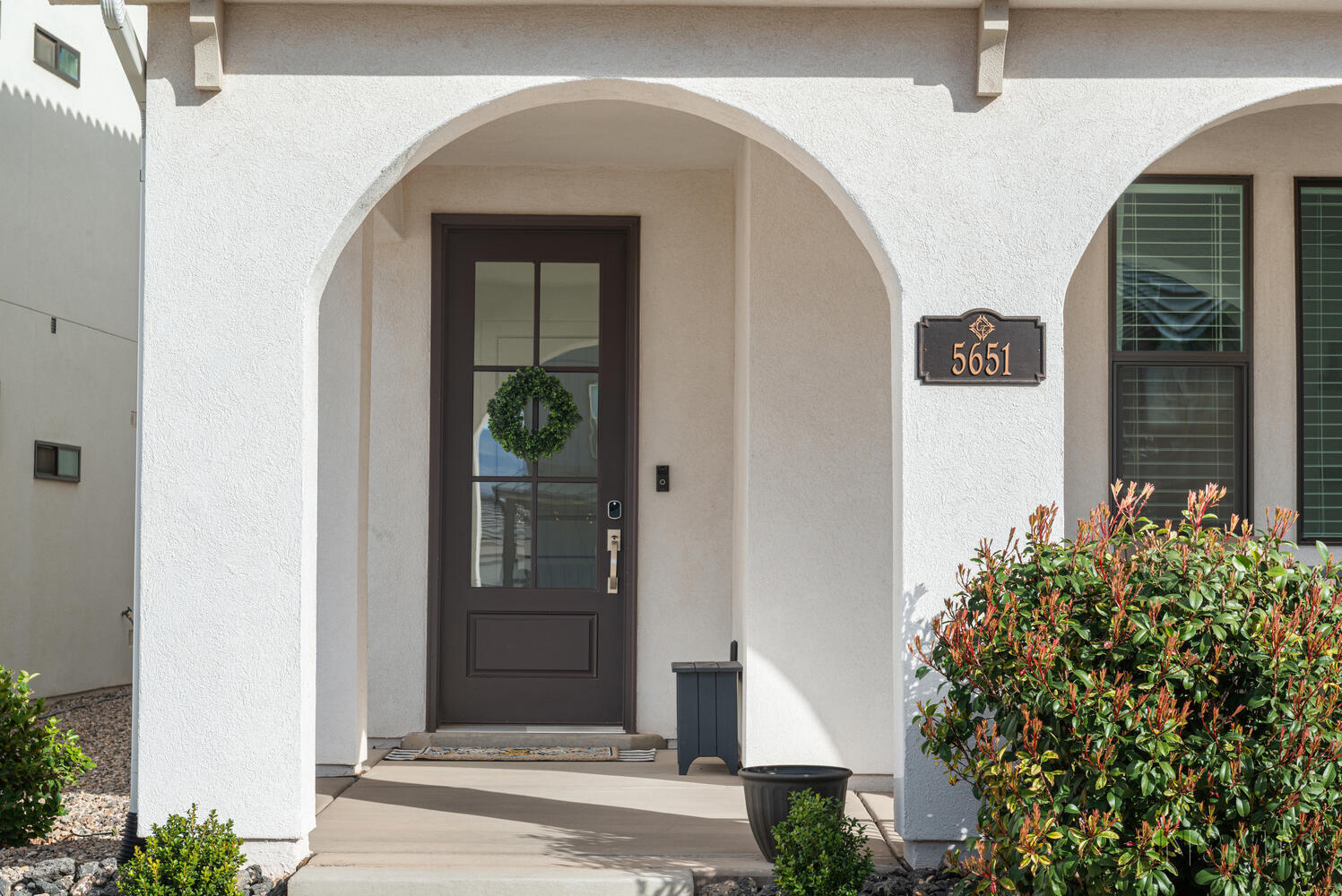 DESERT COLOR AUBURN HILLS - Residential