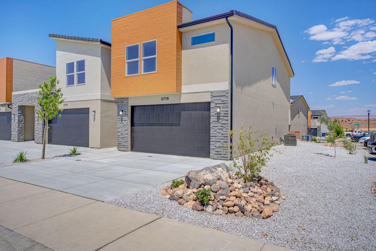 SOUTH DESERT TH - Residential