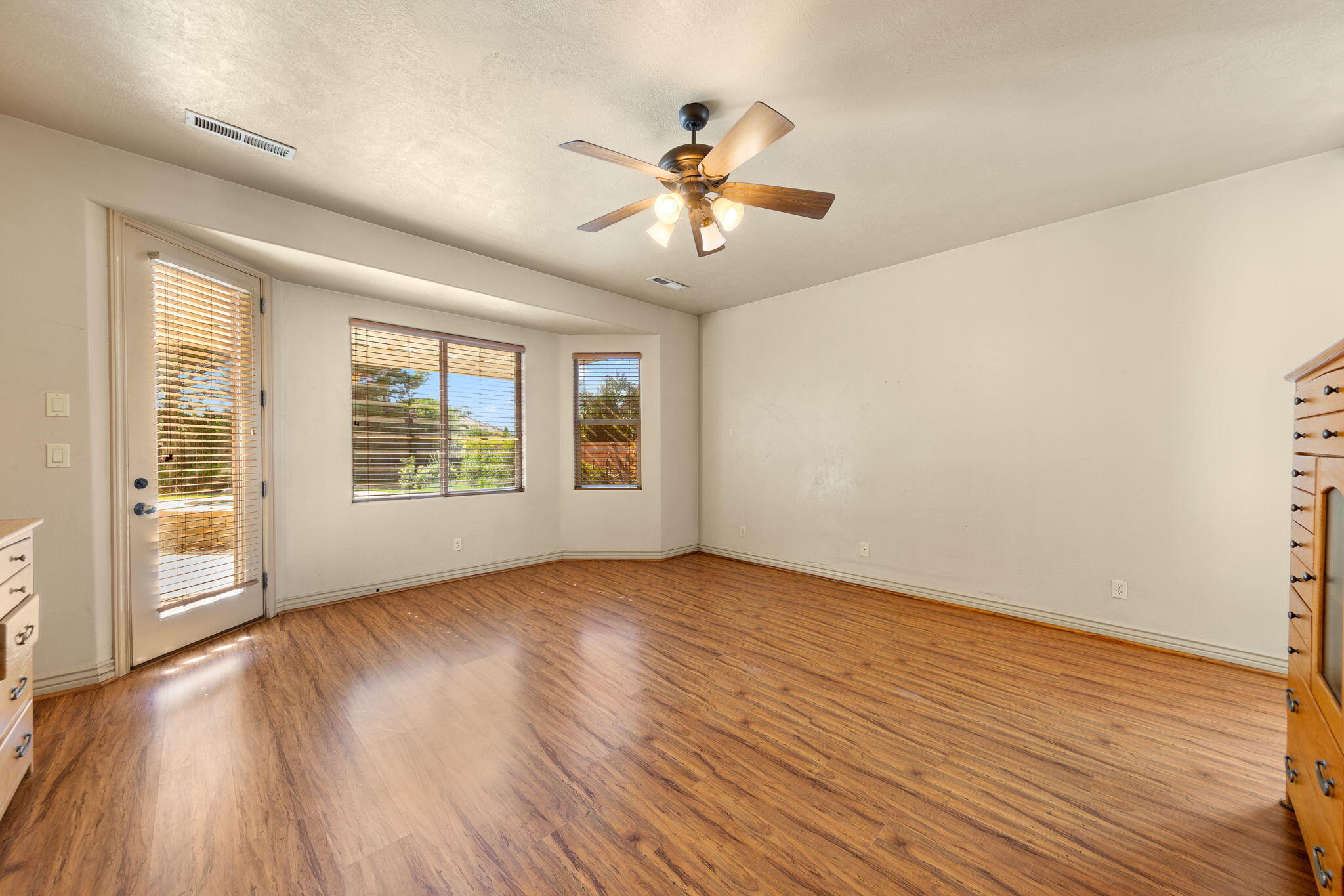 RANCHO VISTA ESTATES - Residential