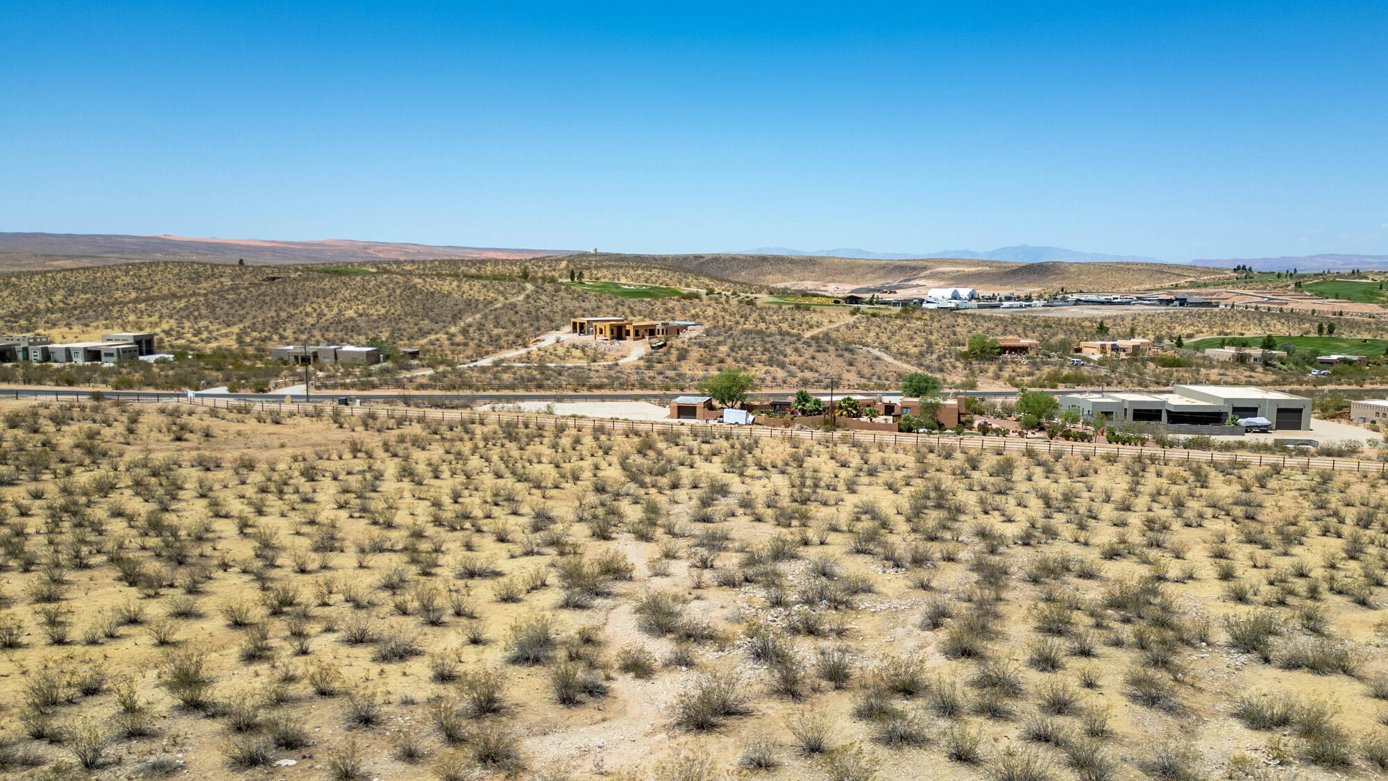 MOCCASIN FLATS - Land