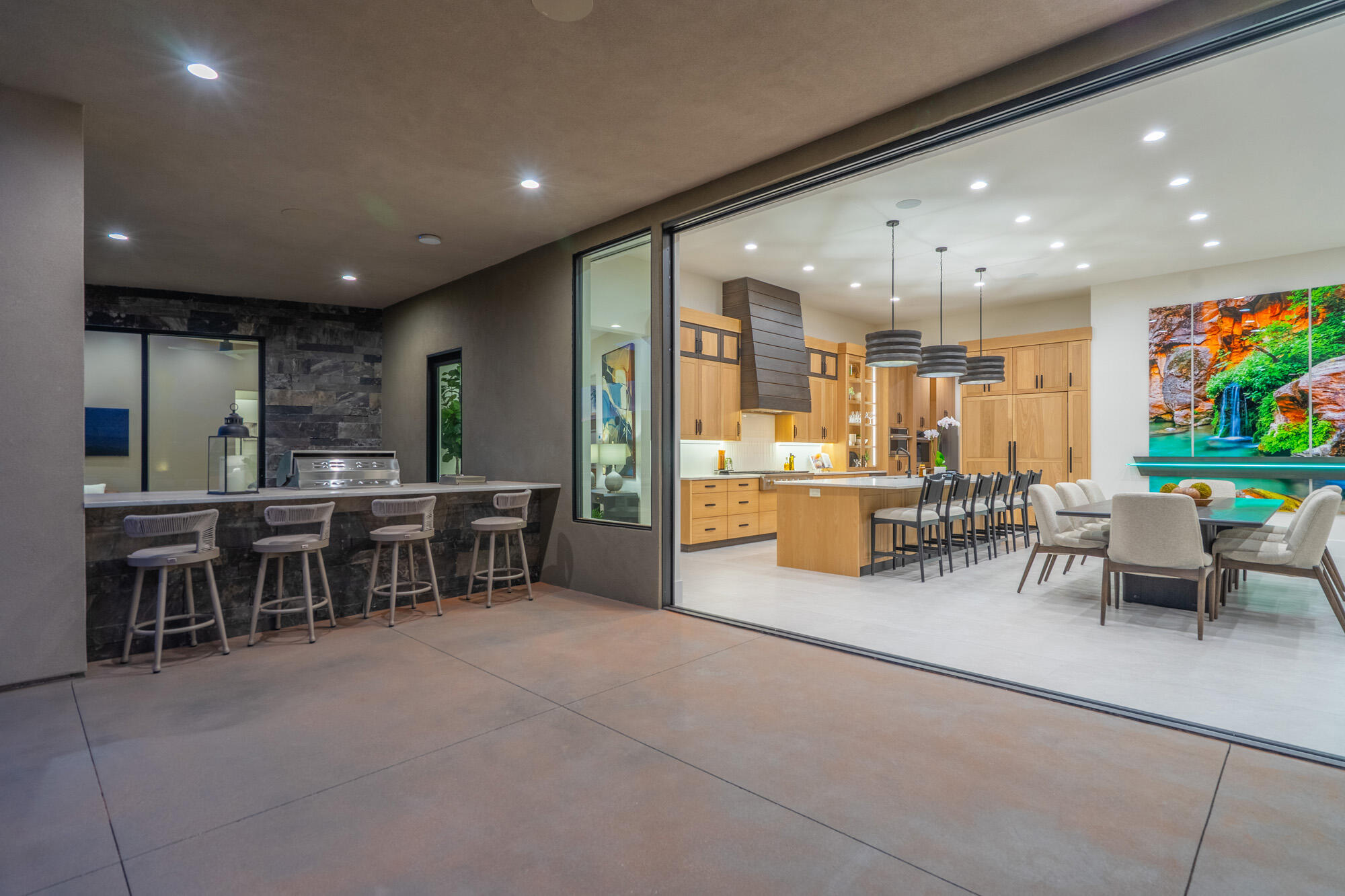 ESTATES AT SAND HOLLOW - Residential
