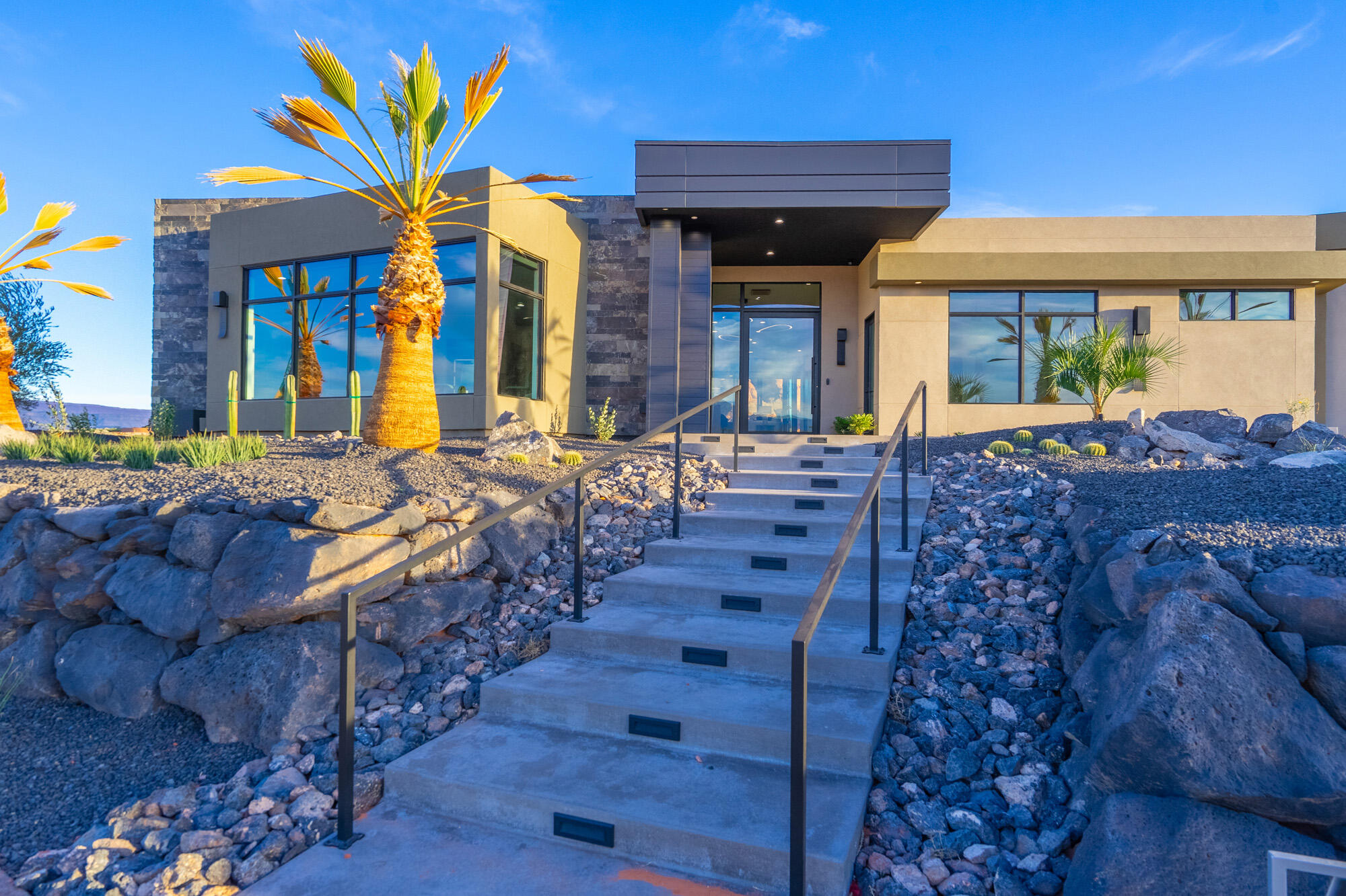 ESTATES AT SAND HOLLOW - Residential