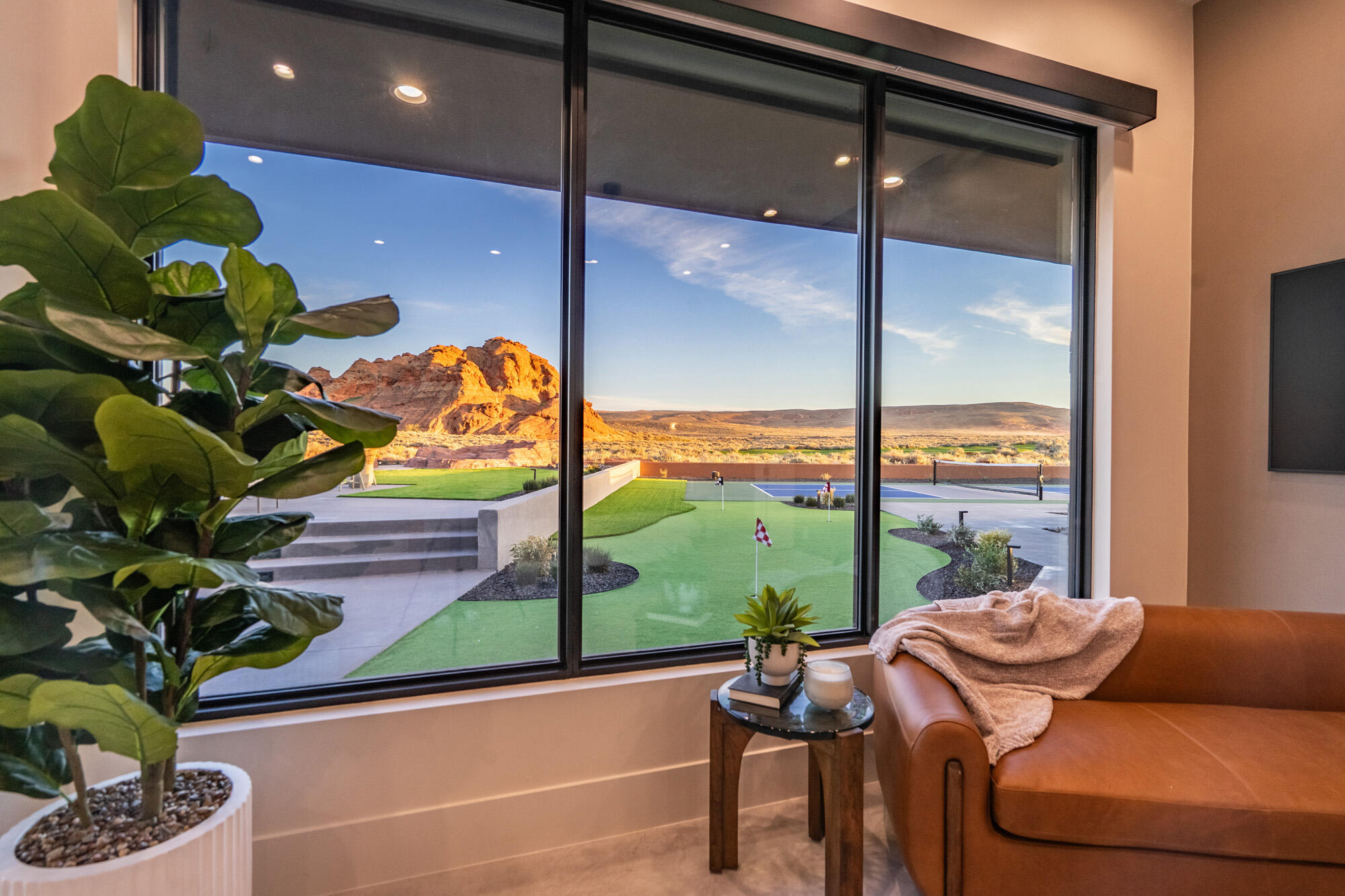 ESTATES AT SAND HOLLOW - Residential