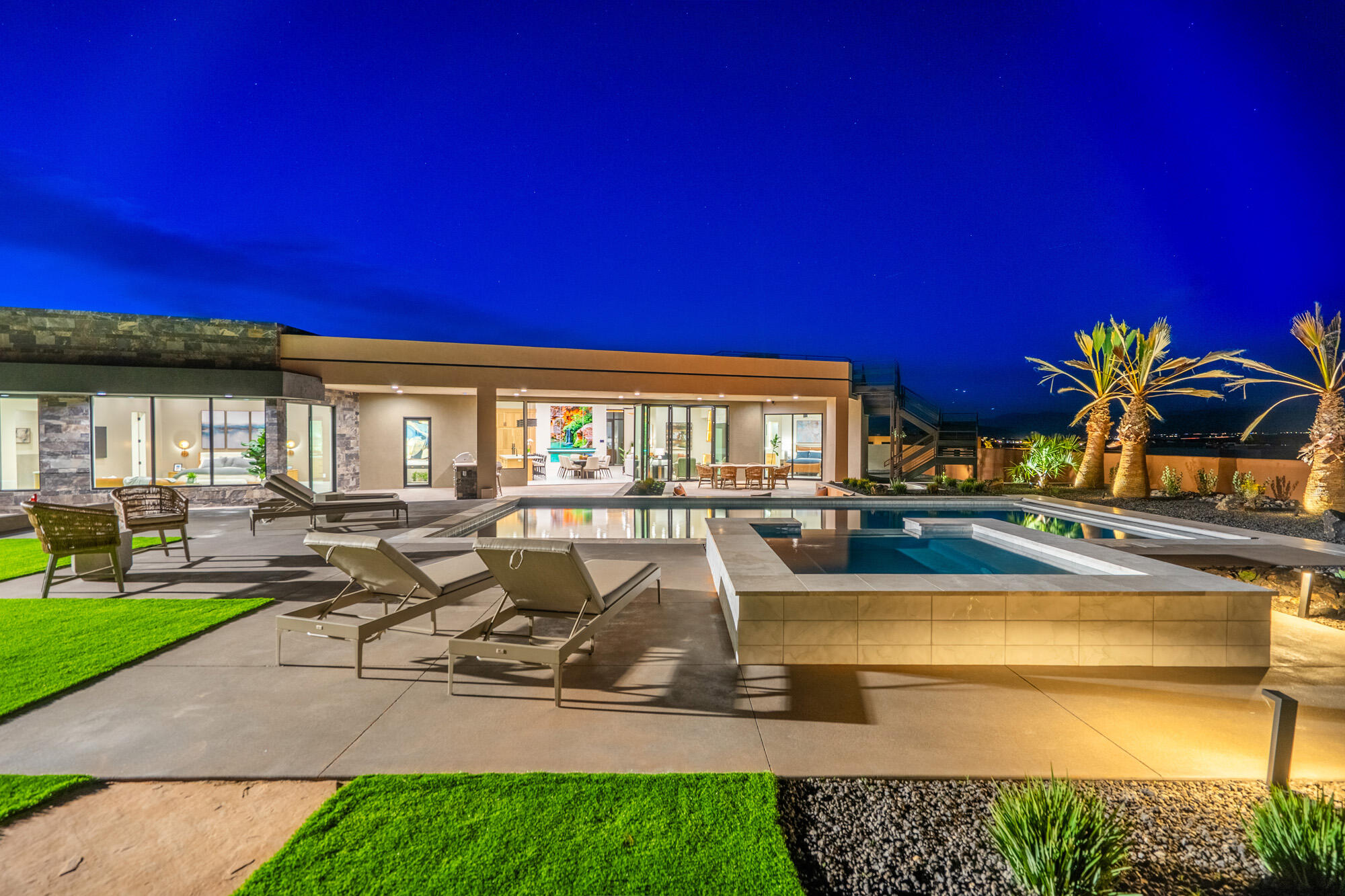 ESTATES AT SAND HOLLOW - Residential
