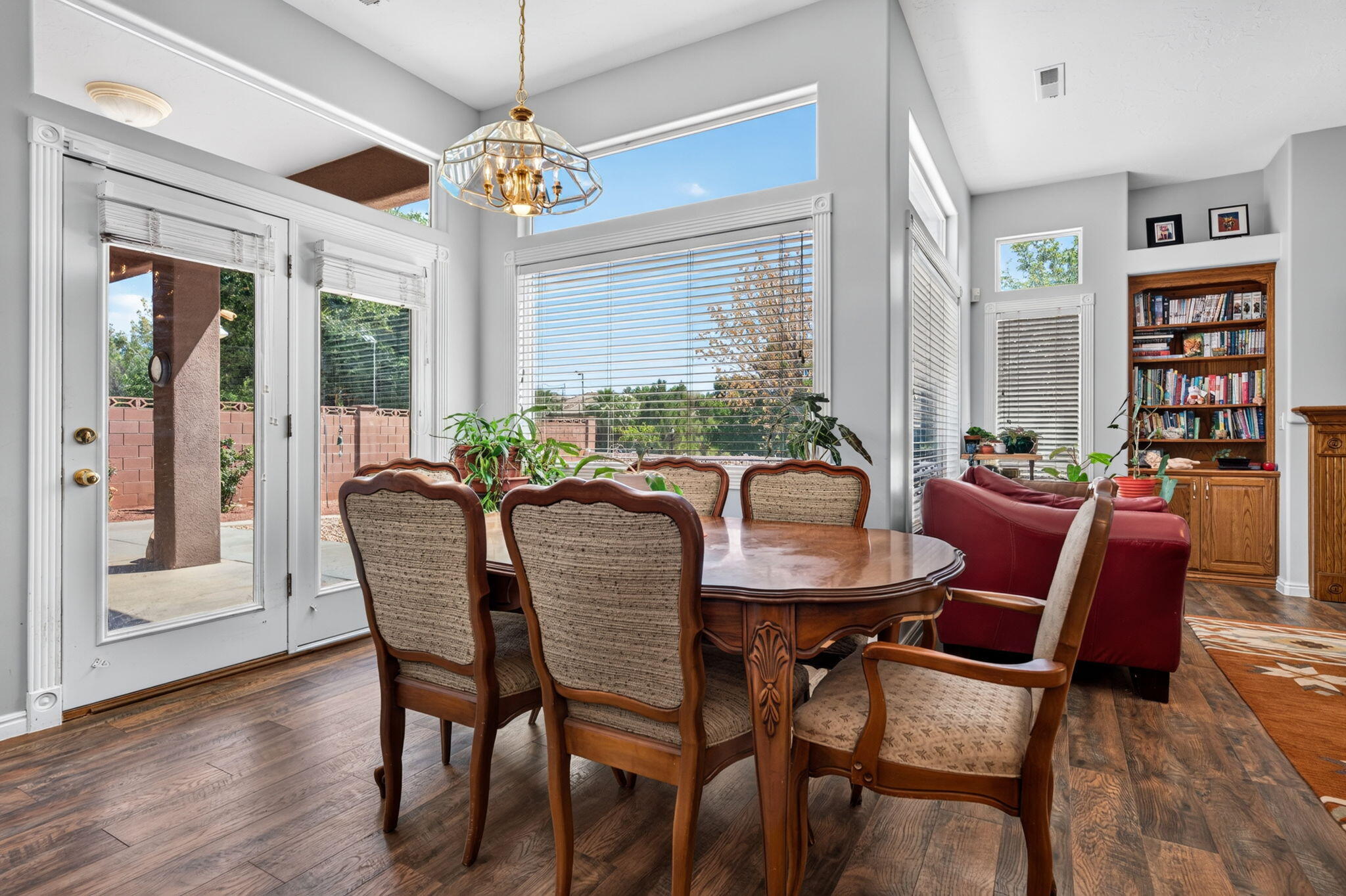 COUNTRY LANE ESTATES - Residential