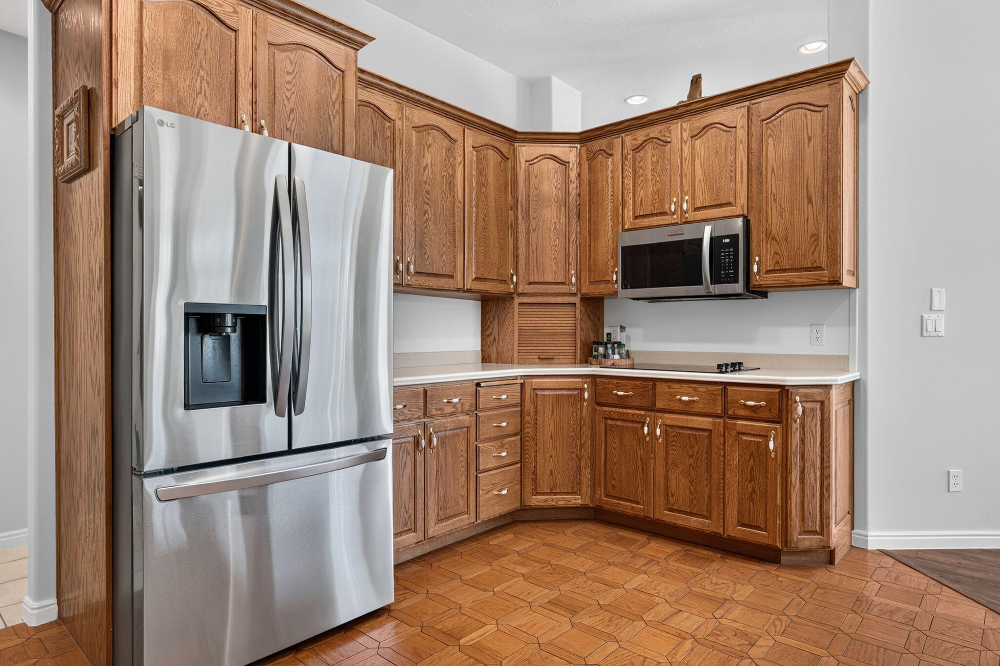 COUNTRY LANE ESTATES - Residential