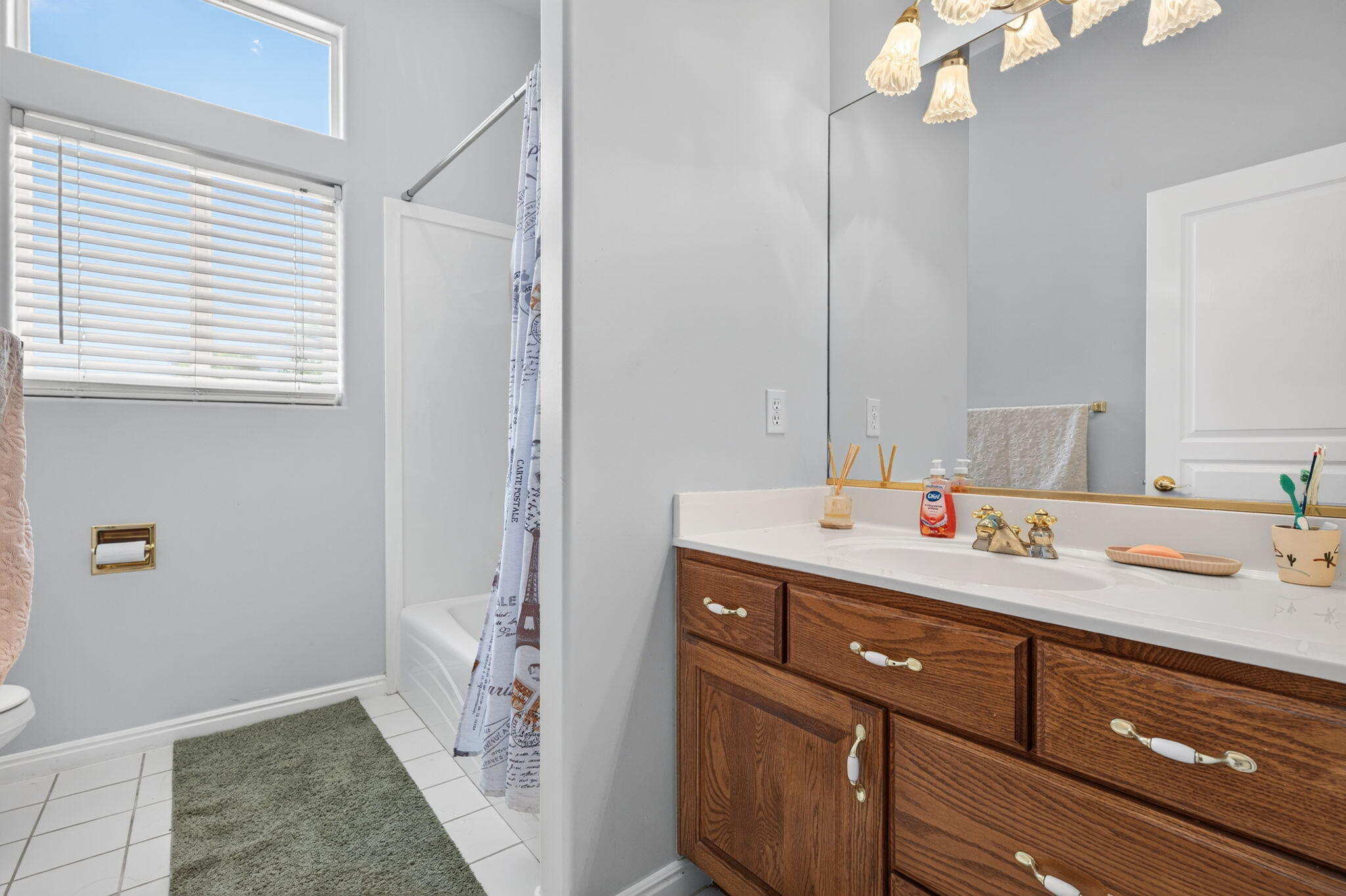COUNTRY LANE ESTATES - Residential