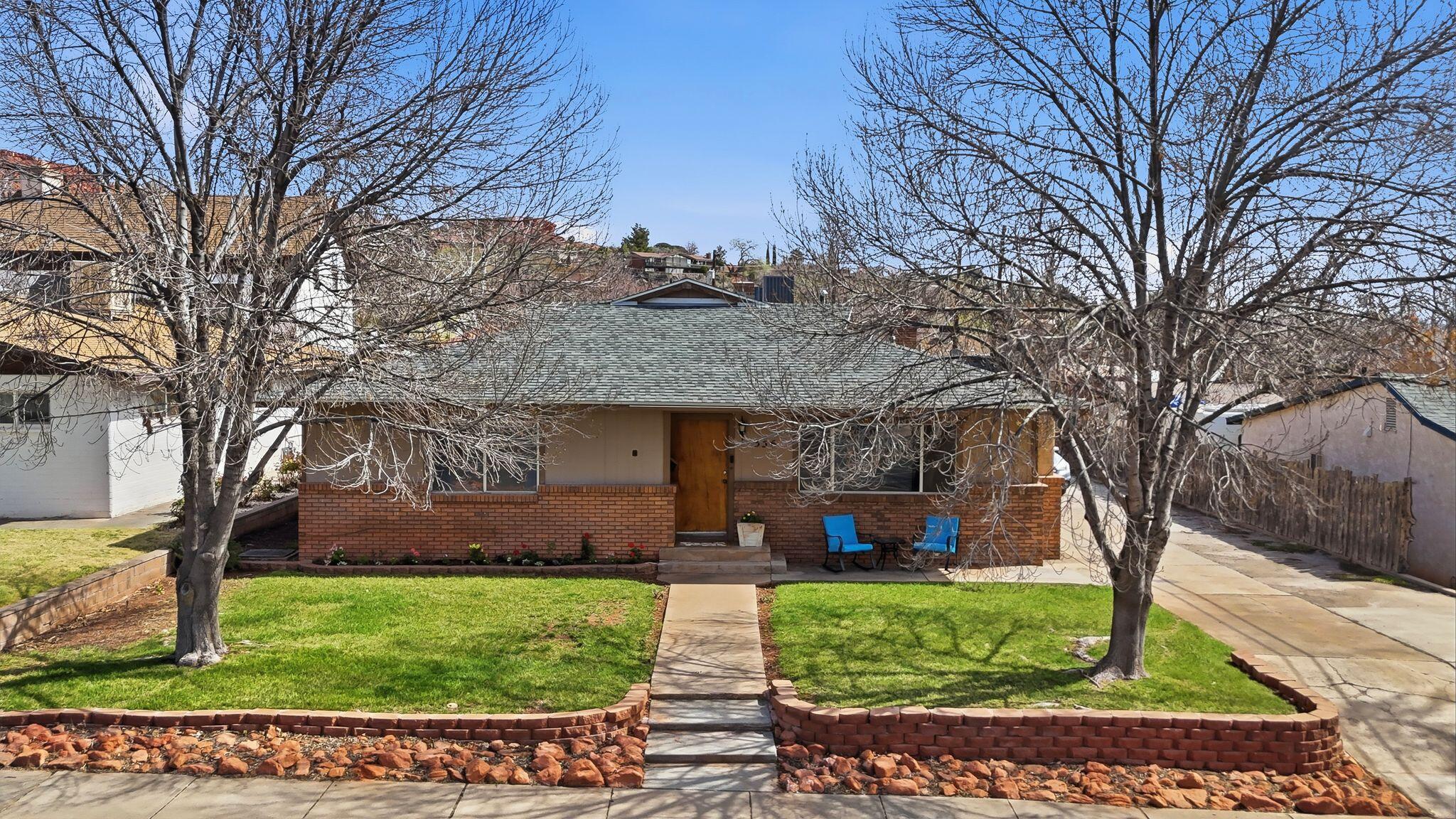 ST GEORGE TOWNSITE - Residential