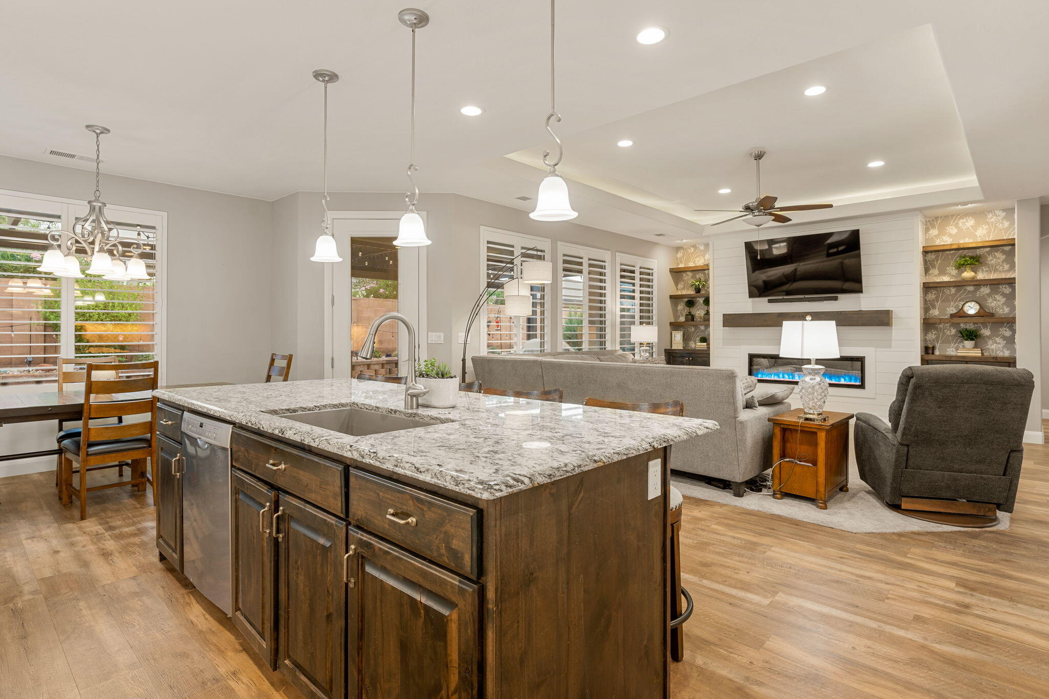 DIXIE SPRINGS - Residential