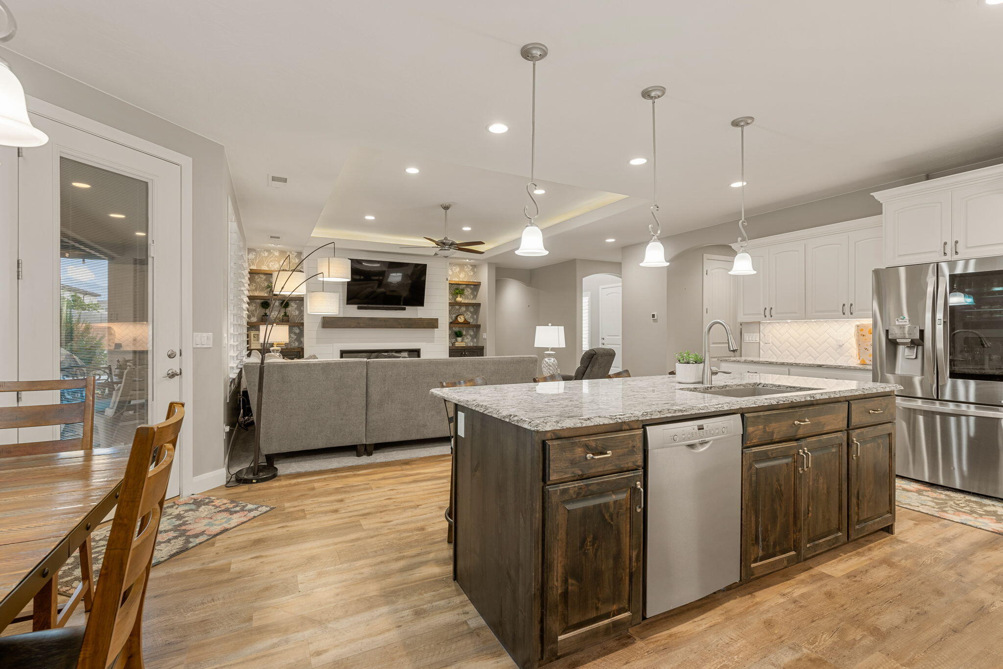 DIXIE SPRINGS - Residential