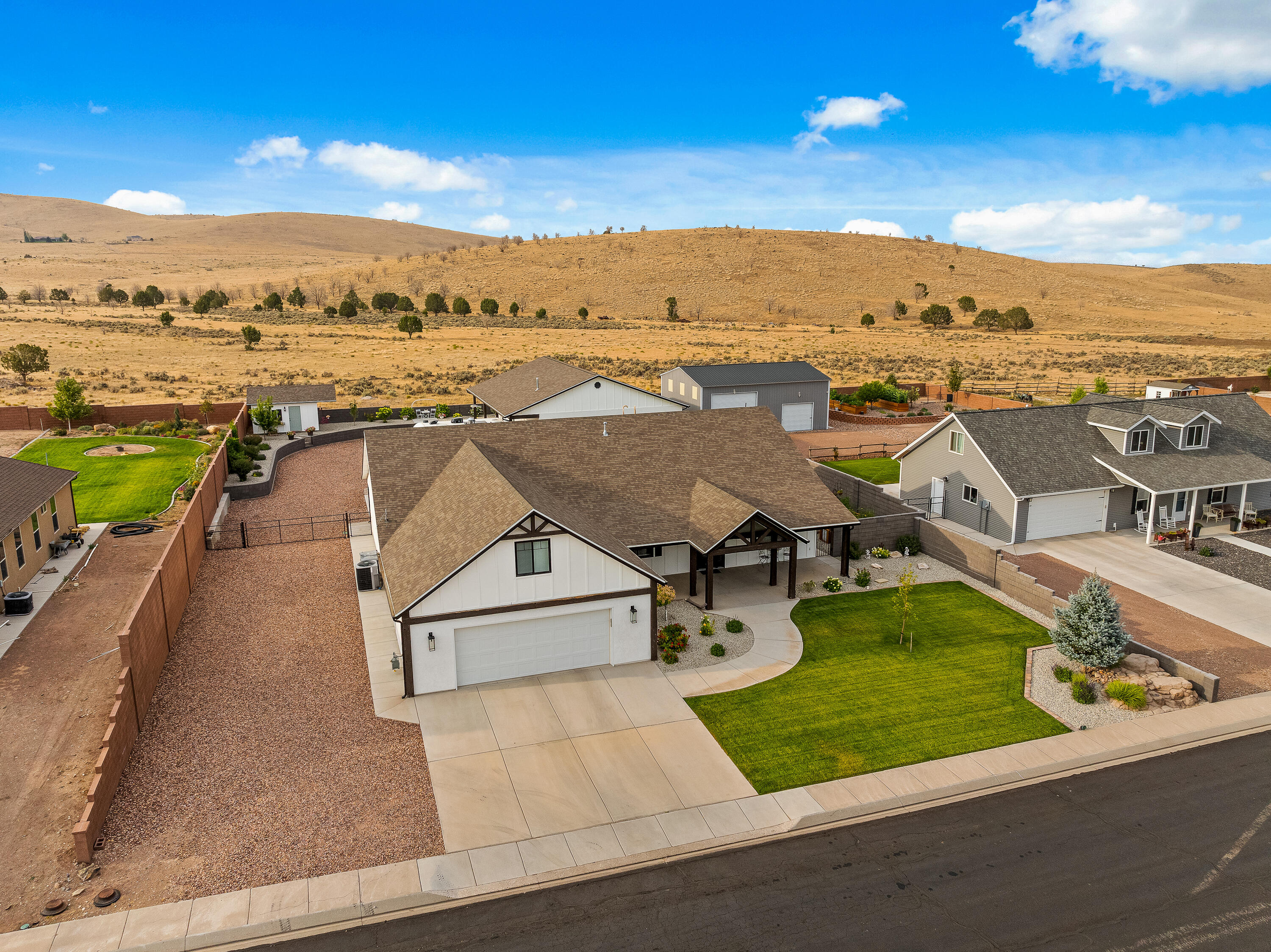 NORTH HILL ESTATES - Residential
