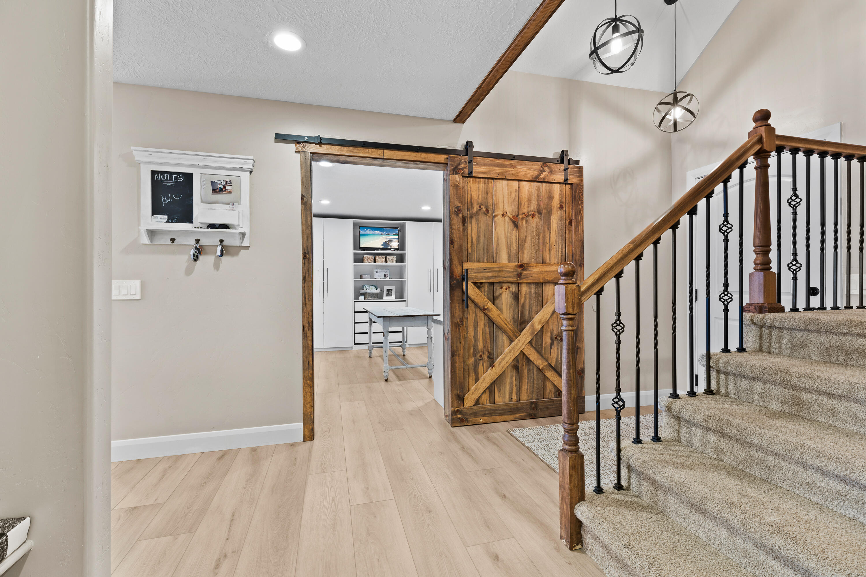 NORTH HILL ESTATES - Residential