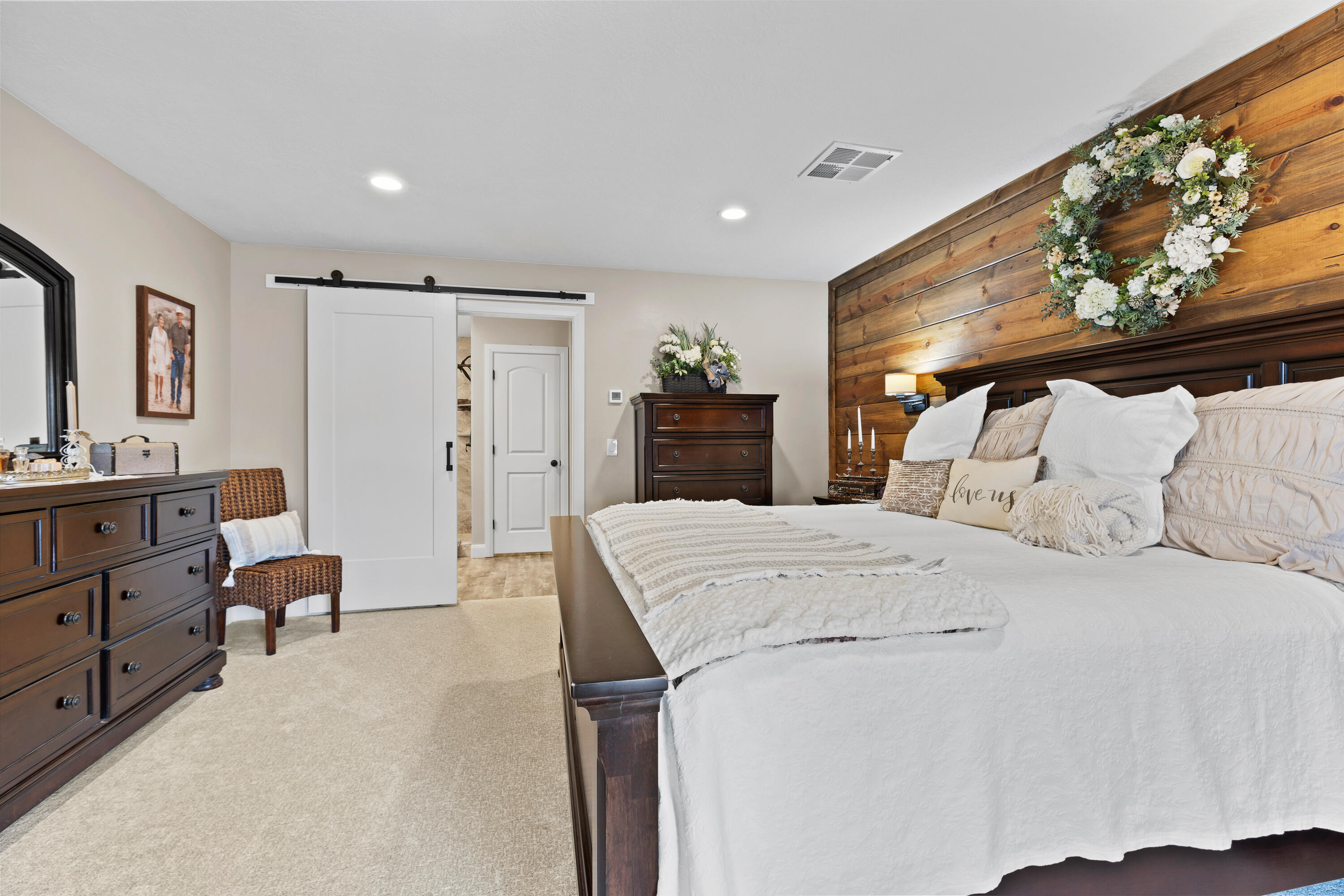 NORTH HILL ESTATES - Residential