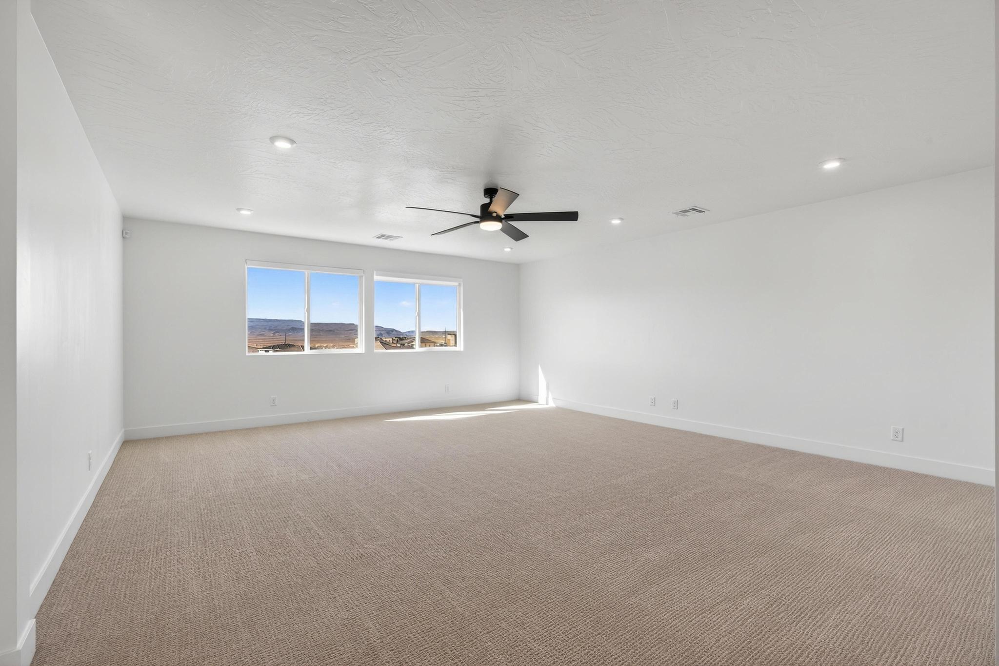 WHITE CANYON - Residential