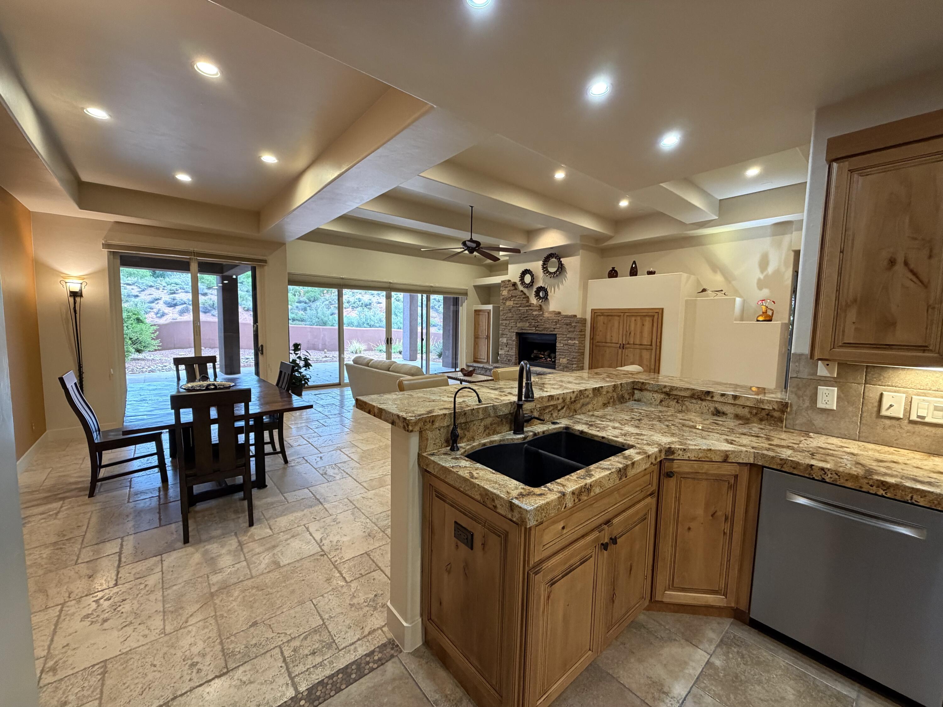 ENTRADA ANASAZI RIDGE - Residential