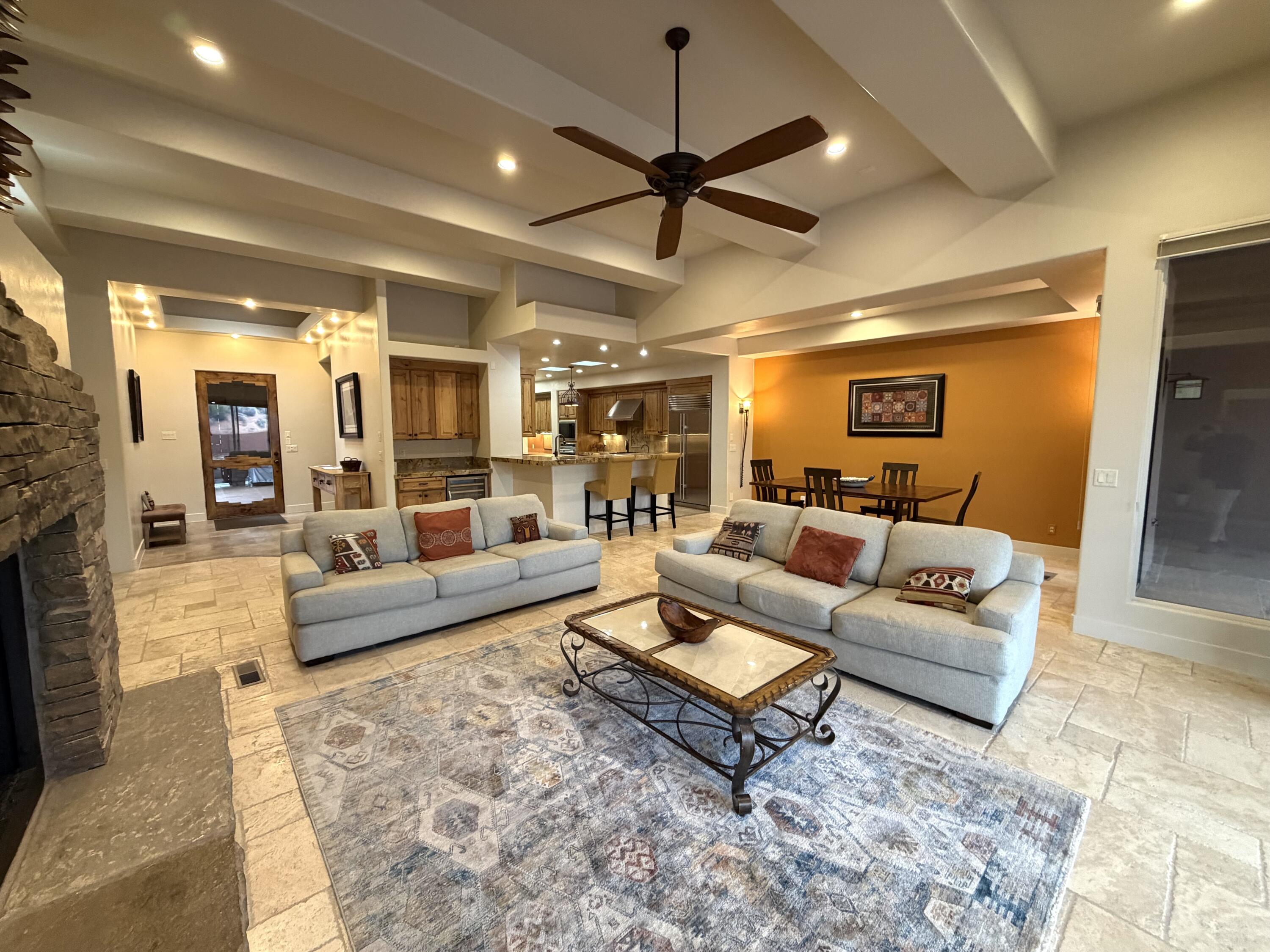 ENTRADA ANASAZI RIDGE - Residential